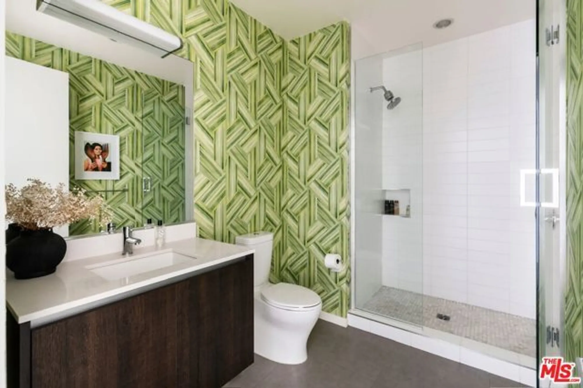 Property Slideshow image 12 of 22 | 4631 kellogg way, Palm Springs, CA, 92262