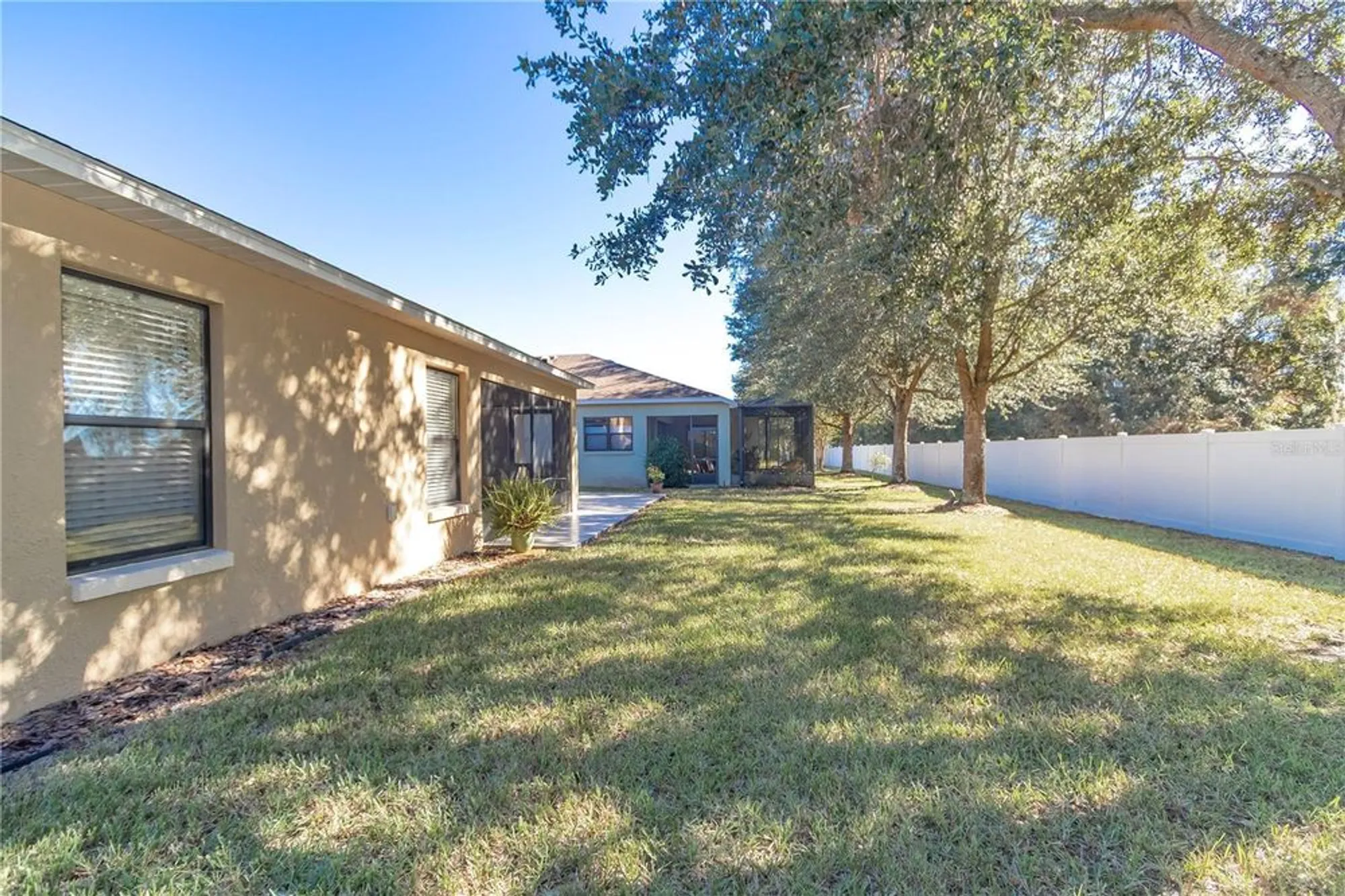 Property Slideshow image 9 of 73 | 16465 sw 14th avenue rd, Ocala, FL, 34473