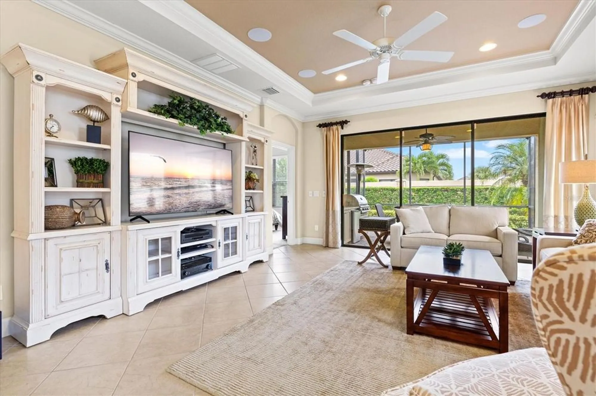Property Slideshow image 10 of 96 | 4945 savona run, Bradenton, FL, 34211