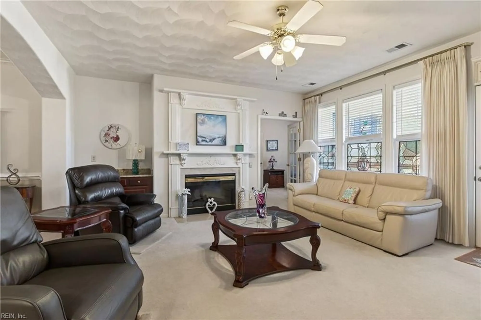 Property Slideshow image 9 of 33 | 3403 misty dawn ct, Virginia Beach, VA, 23456