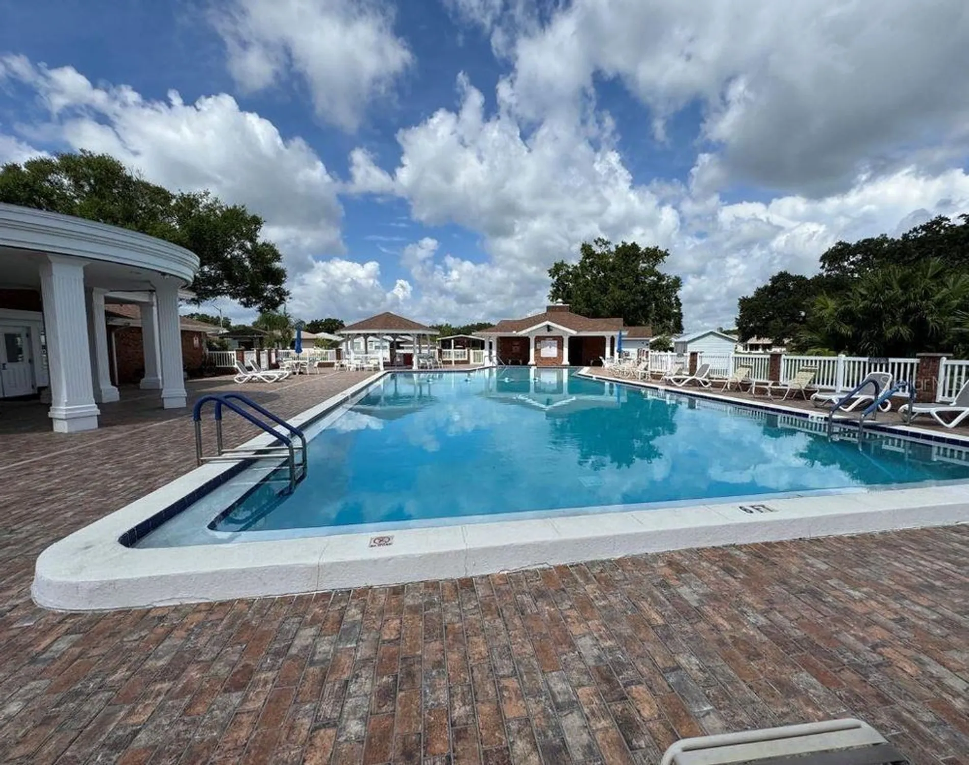 Property Slideshow image 41 of 44 | 4908 dawnview ln, Lakeland, FL, 33811