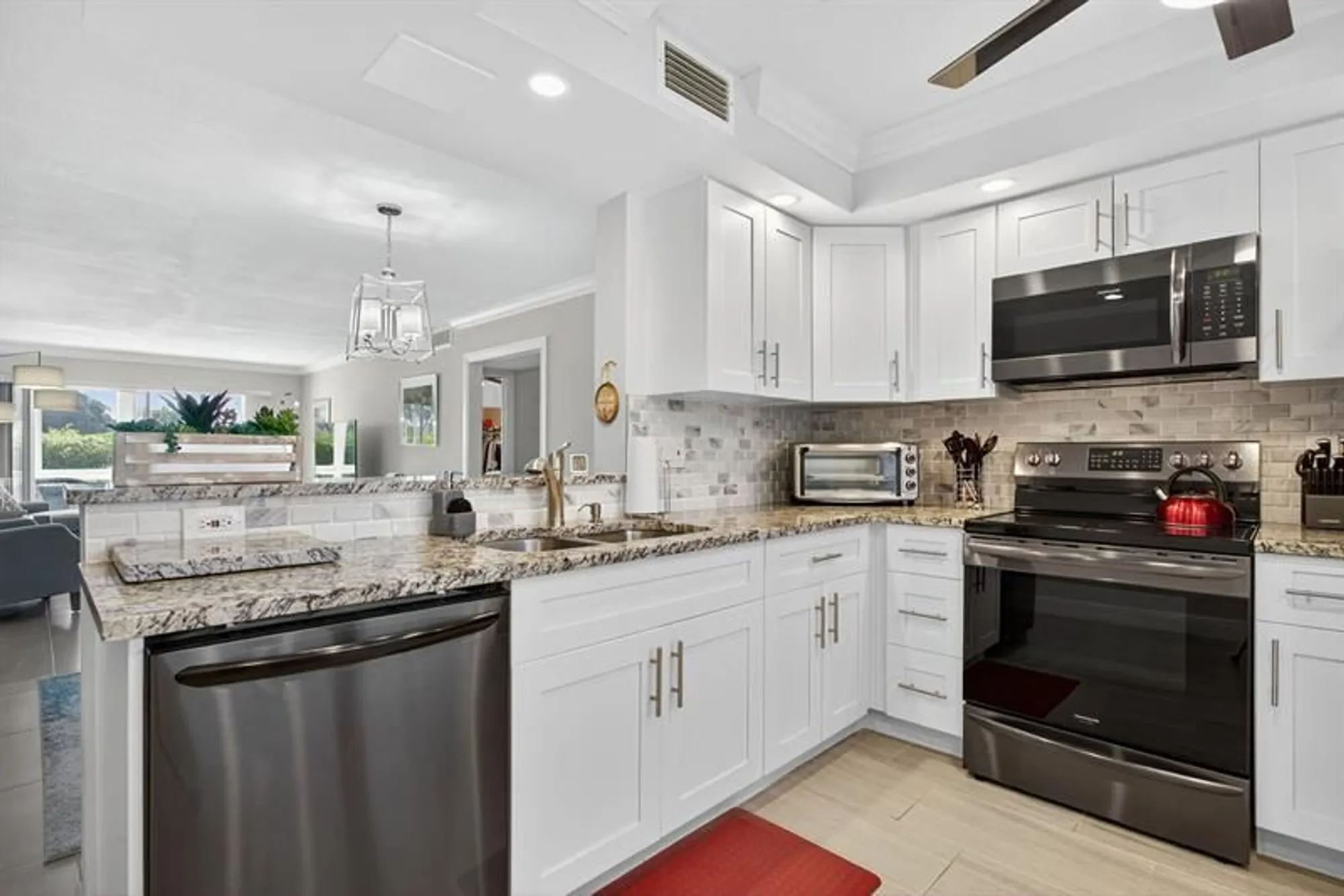 Property Slideshow image 2 of 73 | 3302 aruba way h1, Coconut Creek, FL, 33066