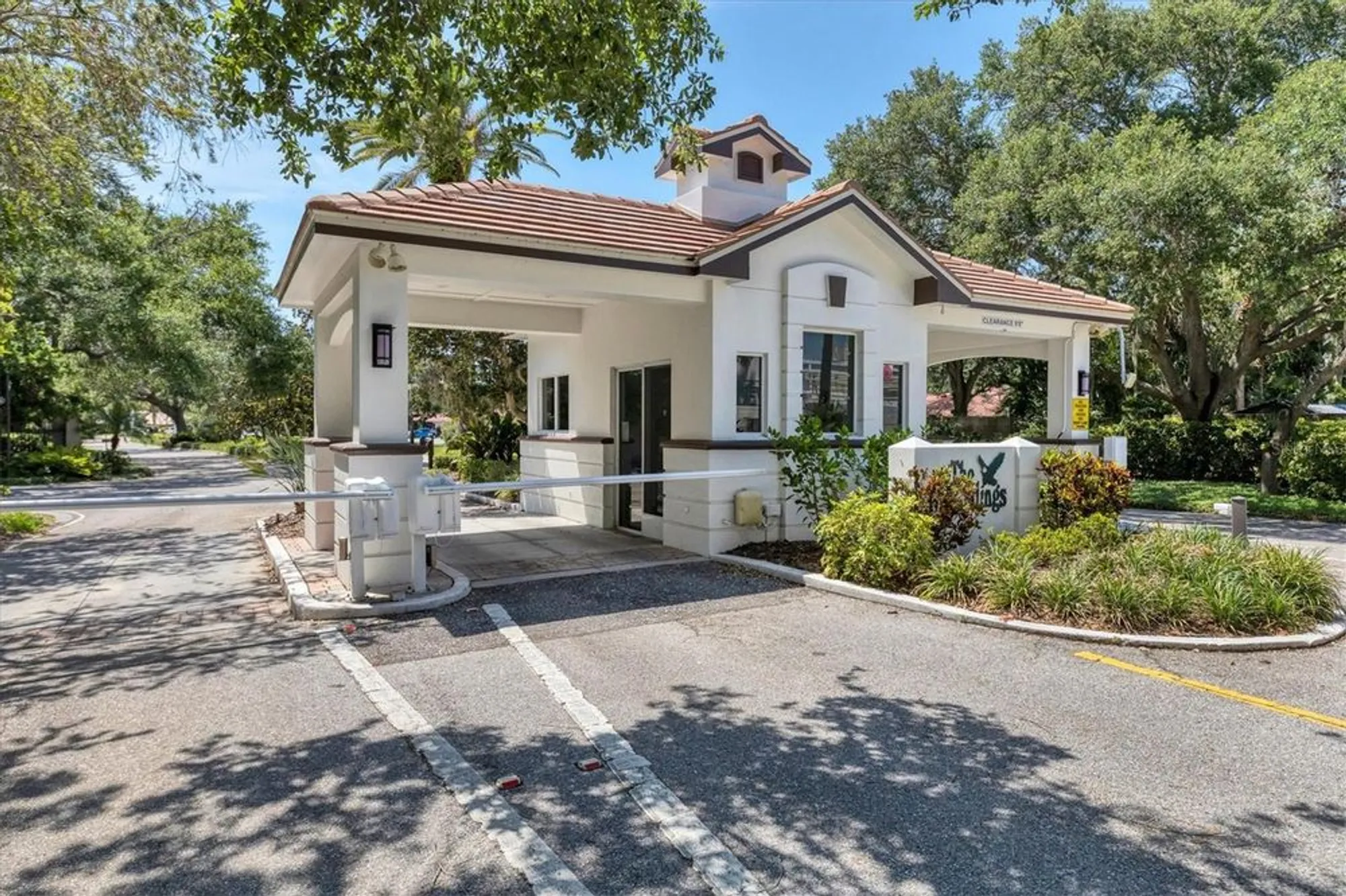 Property Slideshow image 46 of 71 | 1703 starling dr # 1703, Sarasota, FL, 34231