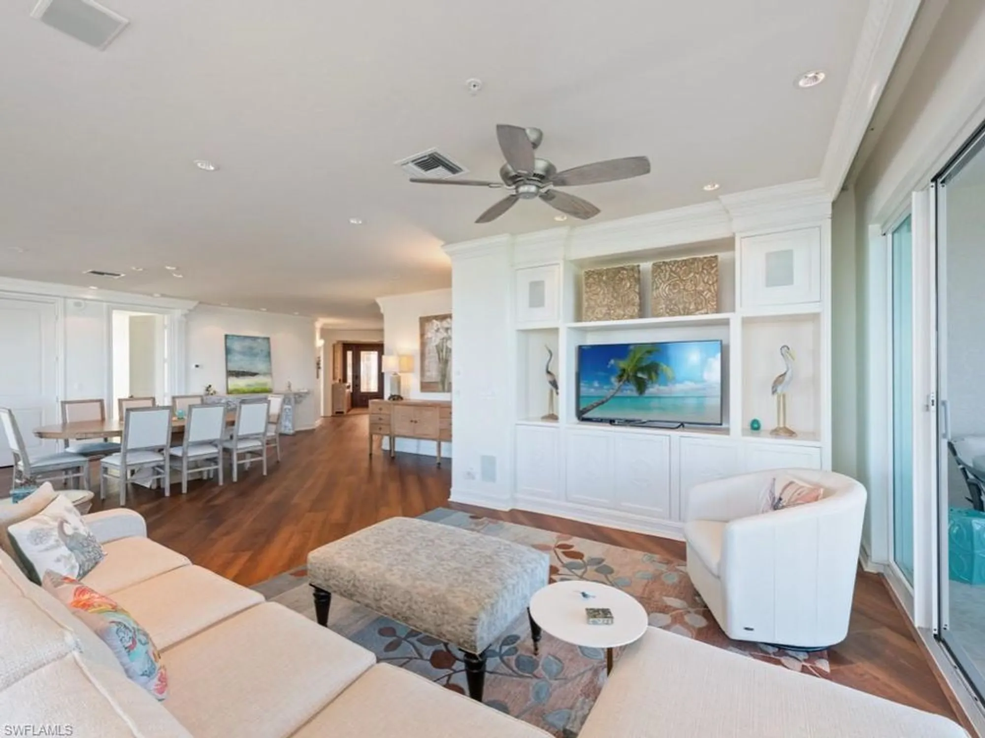 Property Slideshow image 10 of 46 | 4811 island pond ct 705, Bonita Springs, FL, 34134