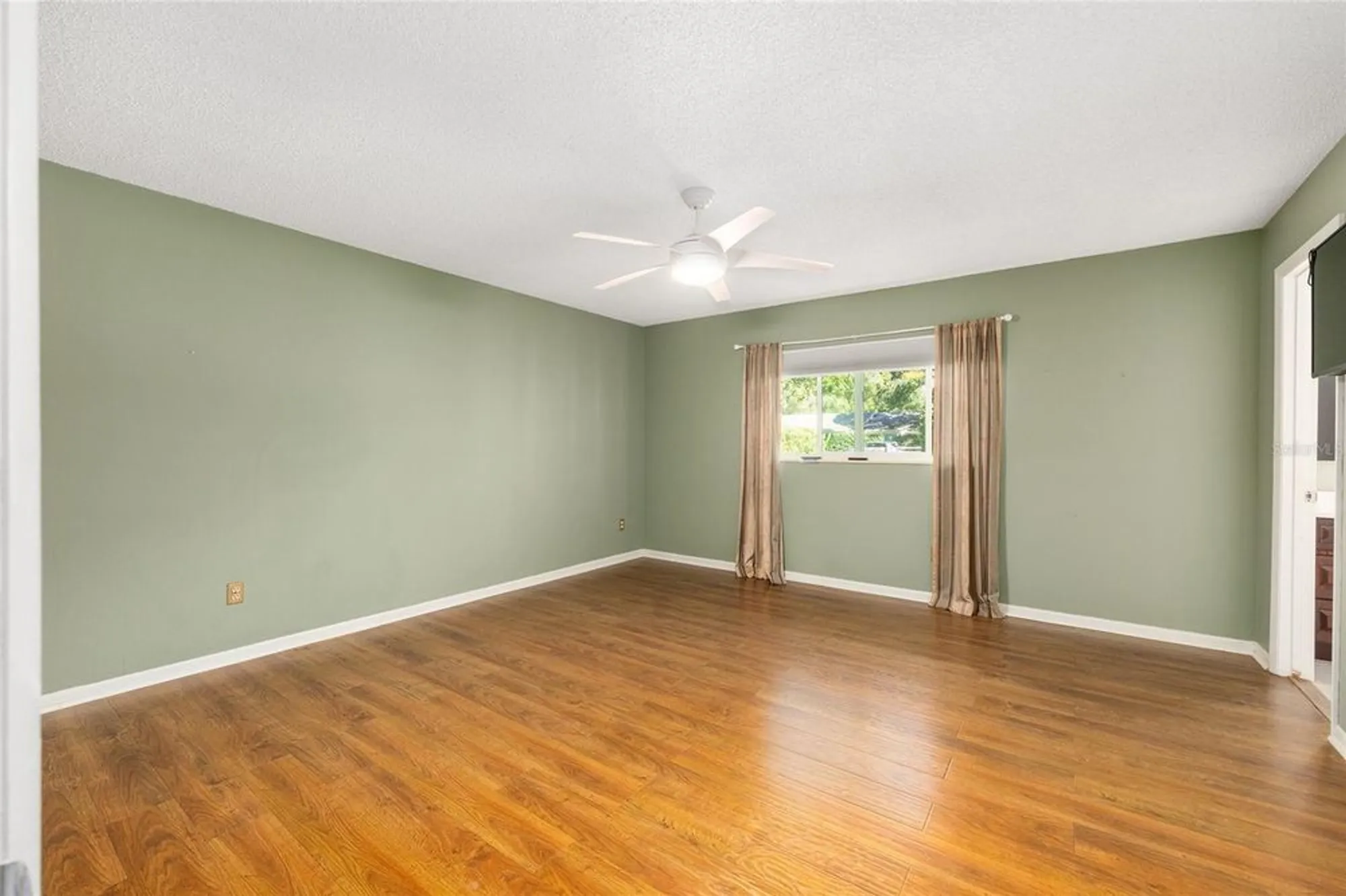 Property Slideshow image 19 of 39 | 8655 sw 98th street rd g, Ocala, FL, 34481