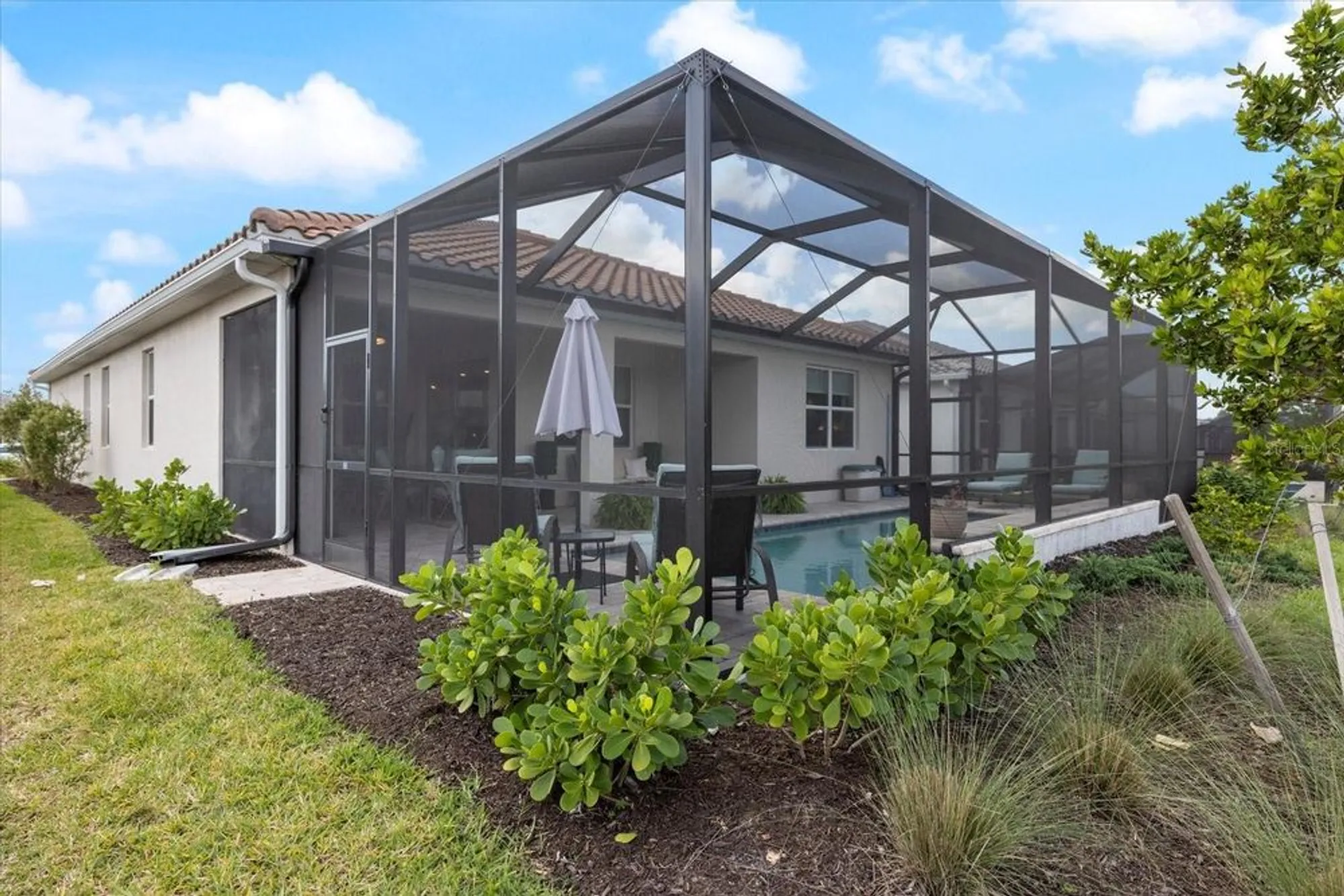 Property Slideshow image 8 of 92 | 10240 beach dune dr, Englewood, FL, 34223