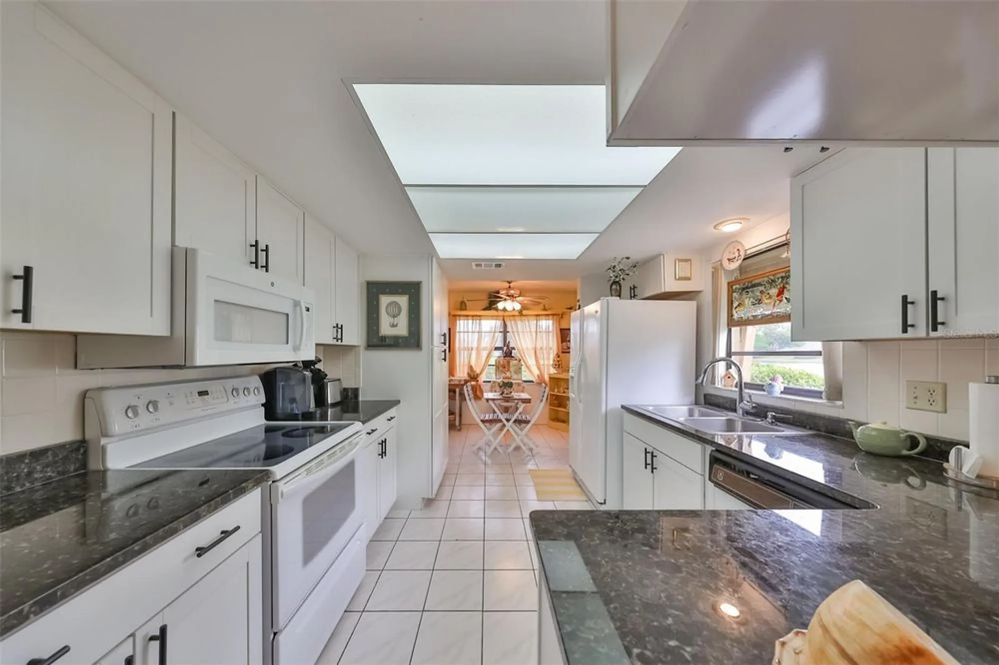 Property Slideshow image 12 of 40 | 1417 langley dr, Sun City Center, FL, 33573
