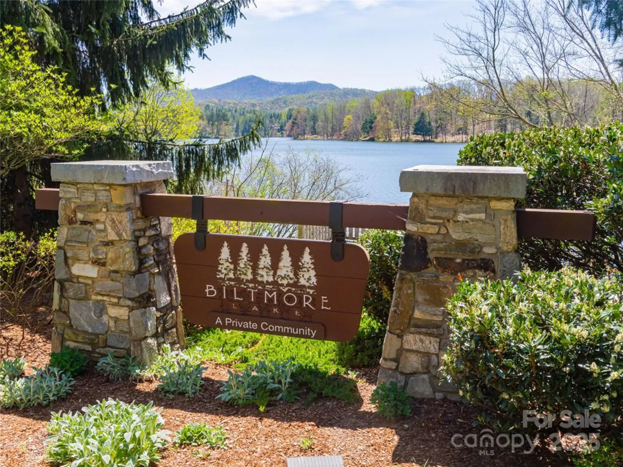 Property Slideshow image 44 of 48 | 91 greenwells glory dr, Biltmore Lake, NC, 28715
