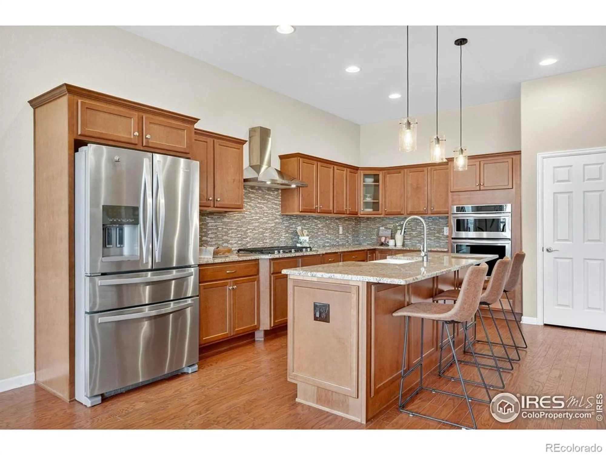 Property Slideshow image 15 of 44 | 15875 wild horse dr, Broomfield, CO, 80023