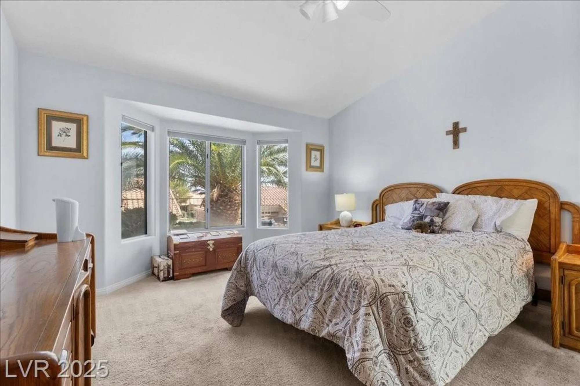 Property Slideshow image 16 of 49 | 2908 laverton dr, Las Vegas, NV, 89134