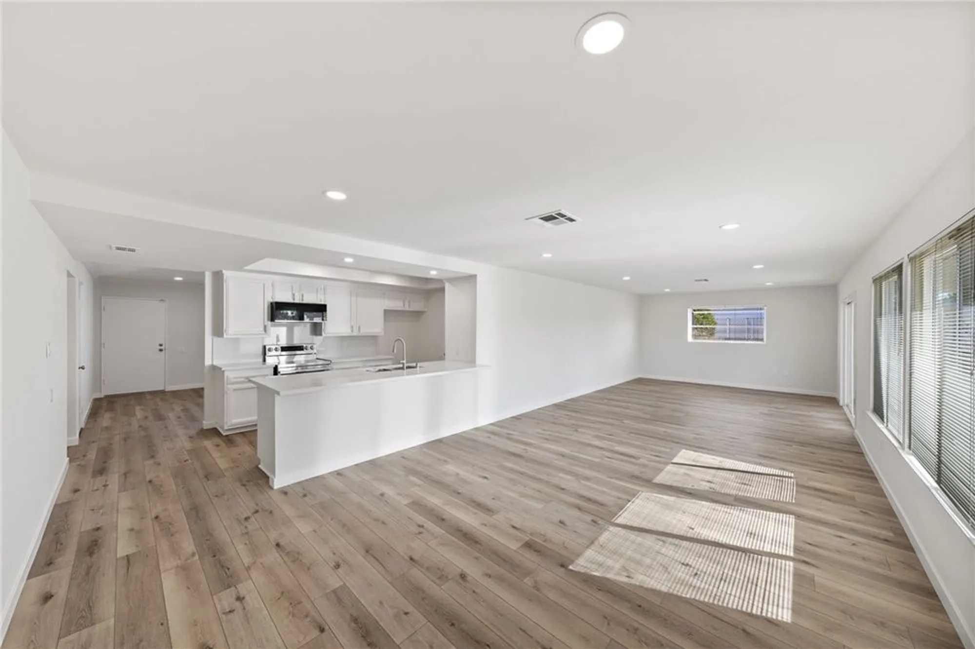 Property Slideshow image 14 of 34 | 26051 brandywine dr, Menifee, CA, 92586