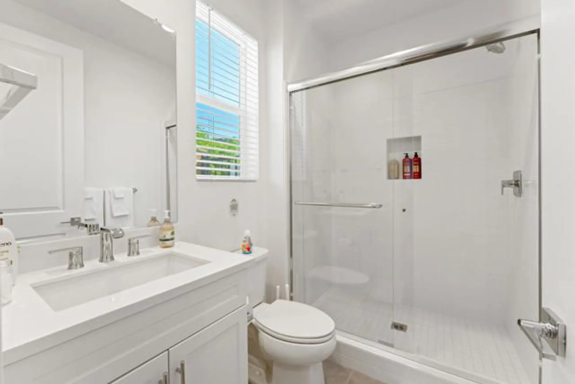 Property Slideshow image 19 of 33 | 43241 pietra ct, Indio, CA, 92203