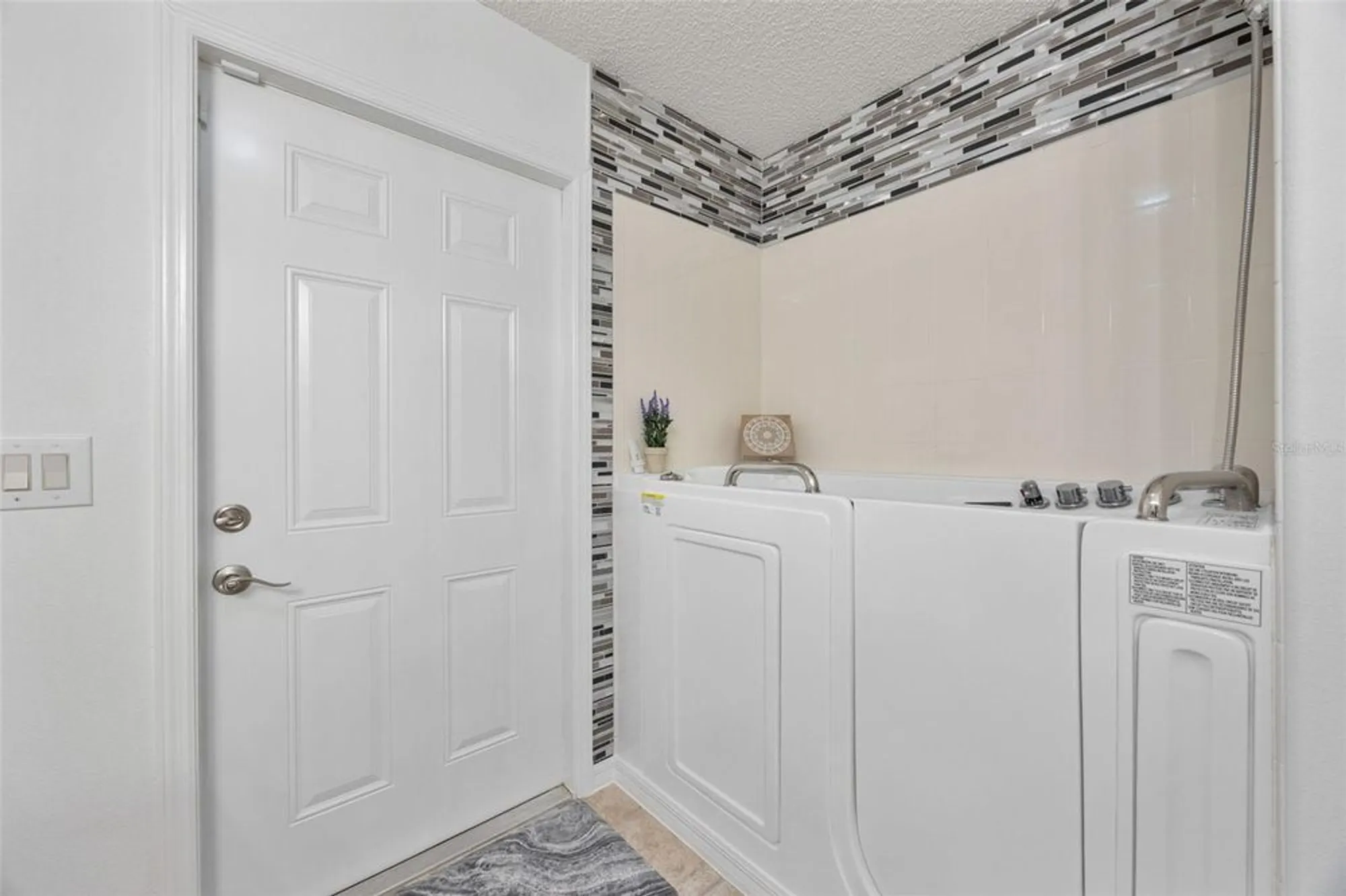 Property Slideshow image 14 of 25 | 8690 se 173rd wisteria st, The Villages, FL, 32162