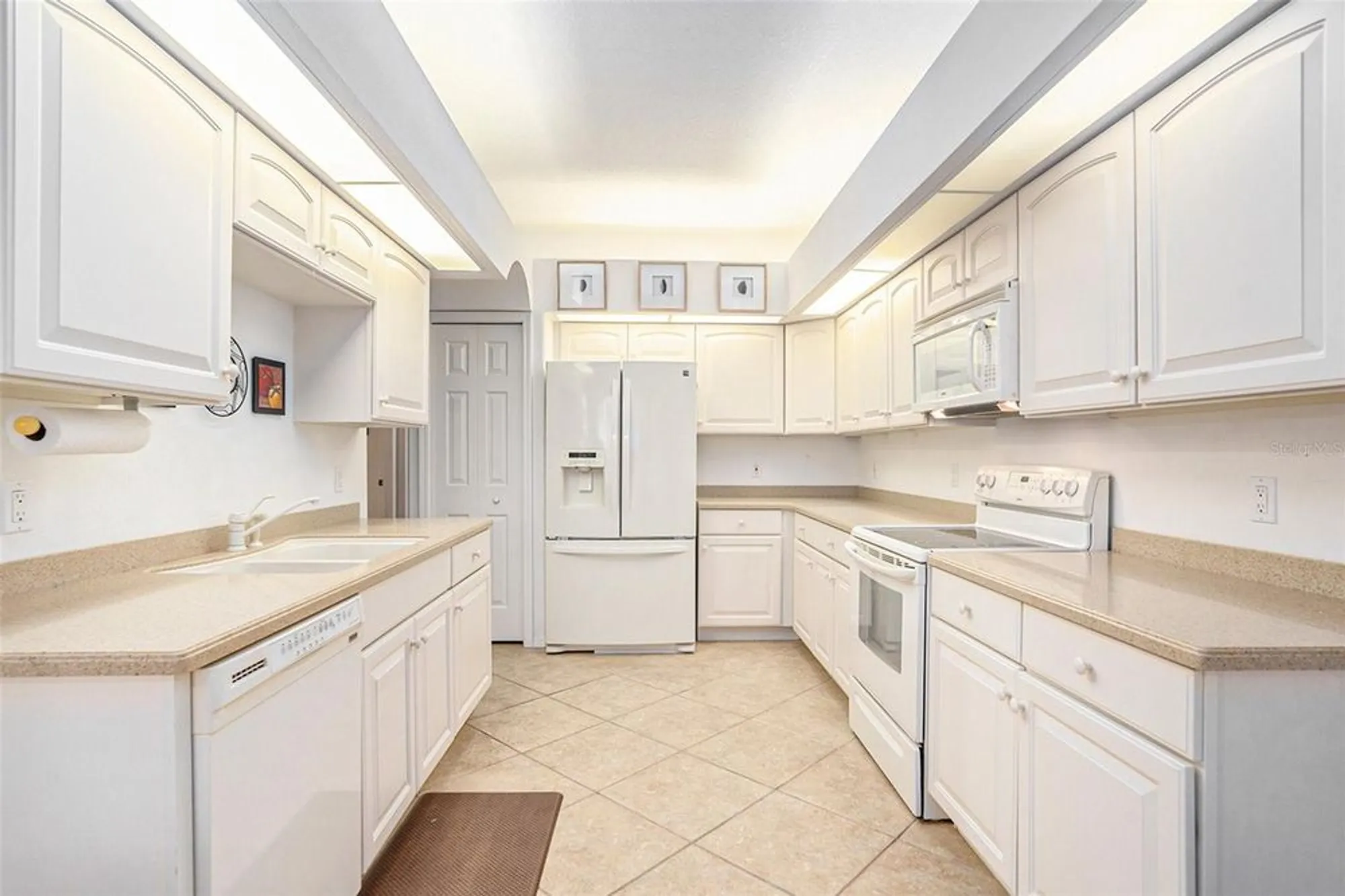 Property Slideshow image 15 of 30 | 18630 bellevista ct, Hudson, FL, 34667