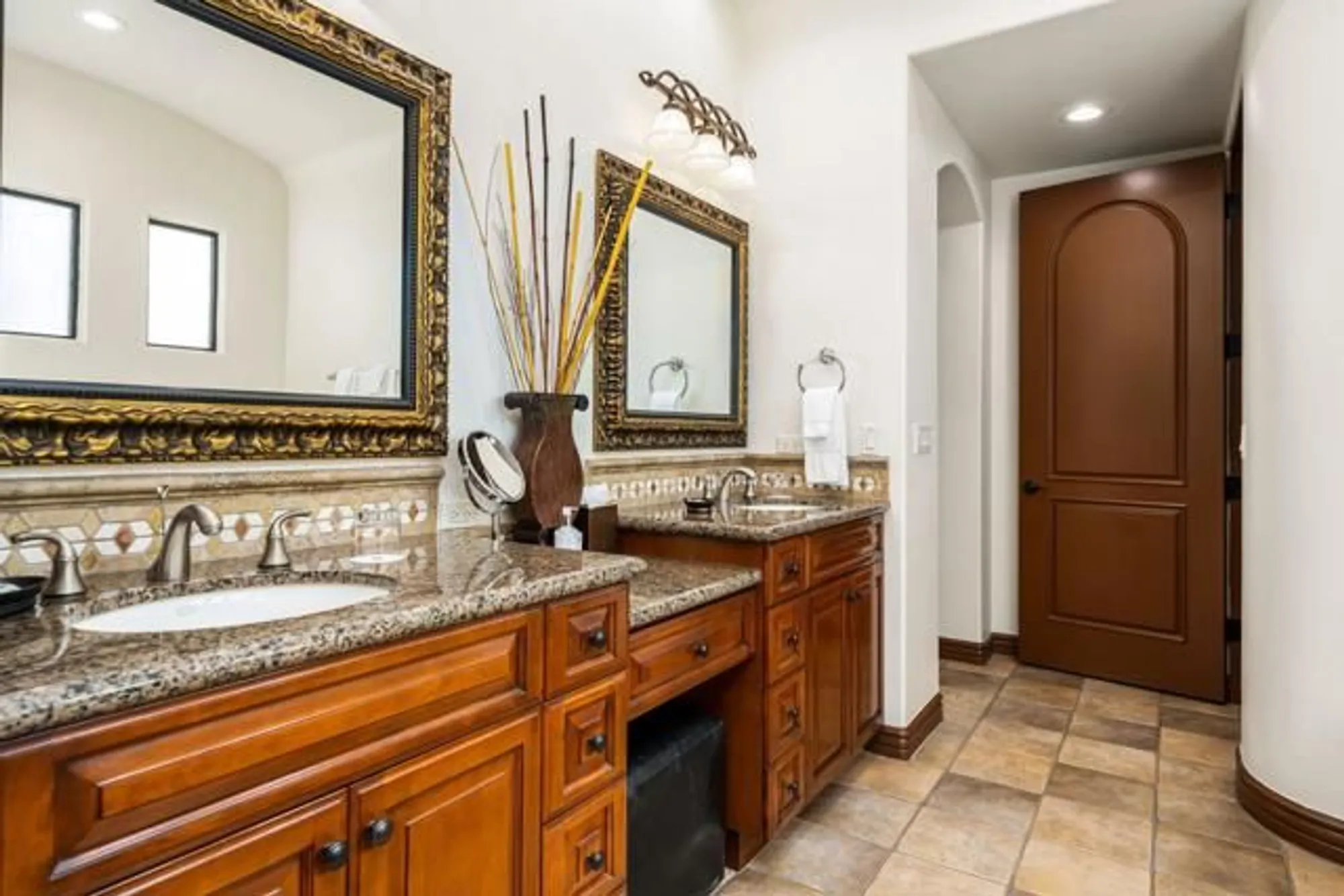 Property Slideshow image 17 of 31 | 085 n residence club drive dr 09-03, La Quinta, CA, 92253