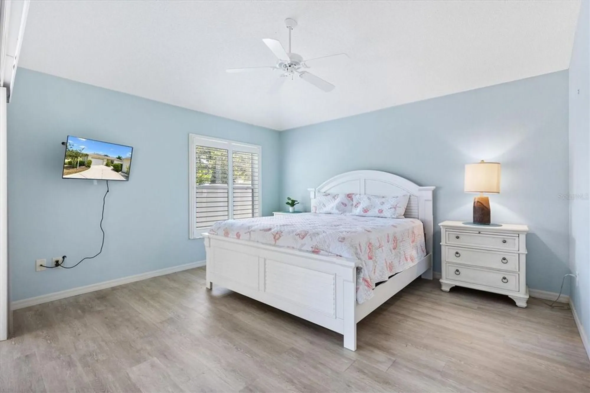 Property Slideshow image 17 of 39 | 16615 se 85th langham ct, The Villages, FL, 32162