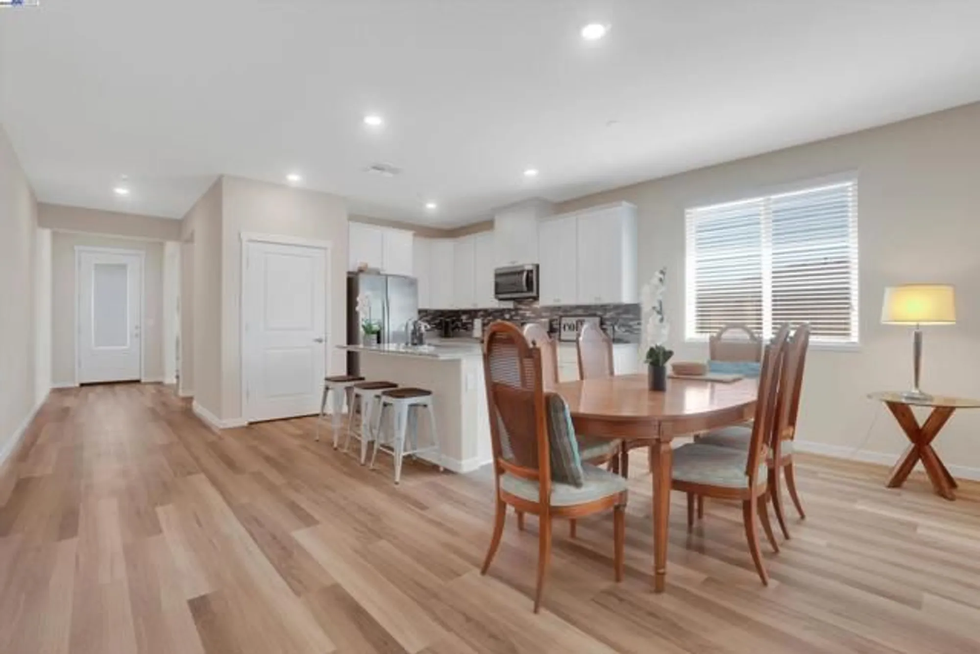 Property Slideshow image 13 of 36 | 2211 lavender pl, Rio Vista, CA, 94571