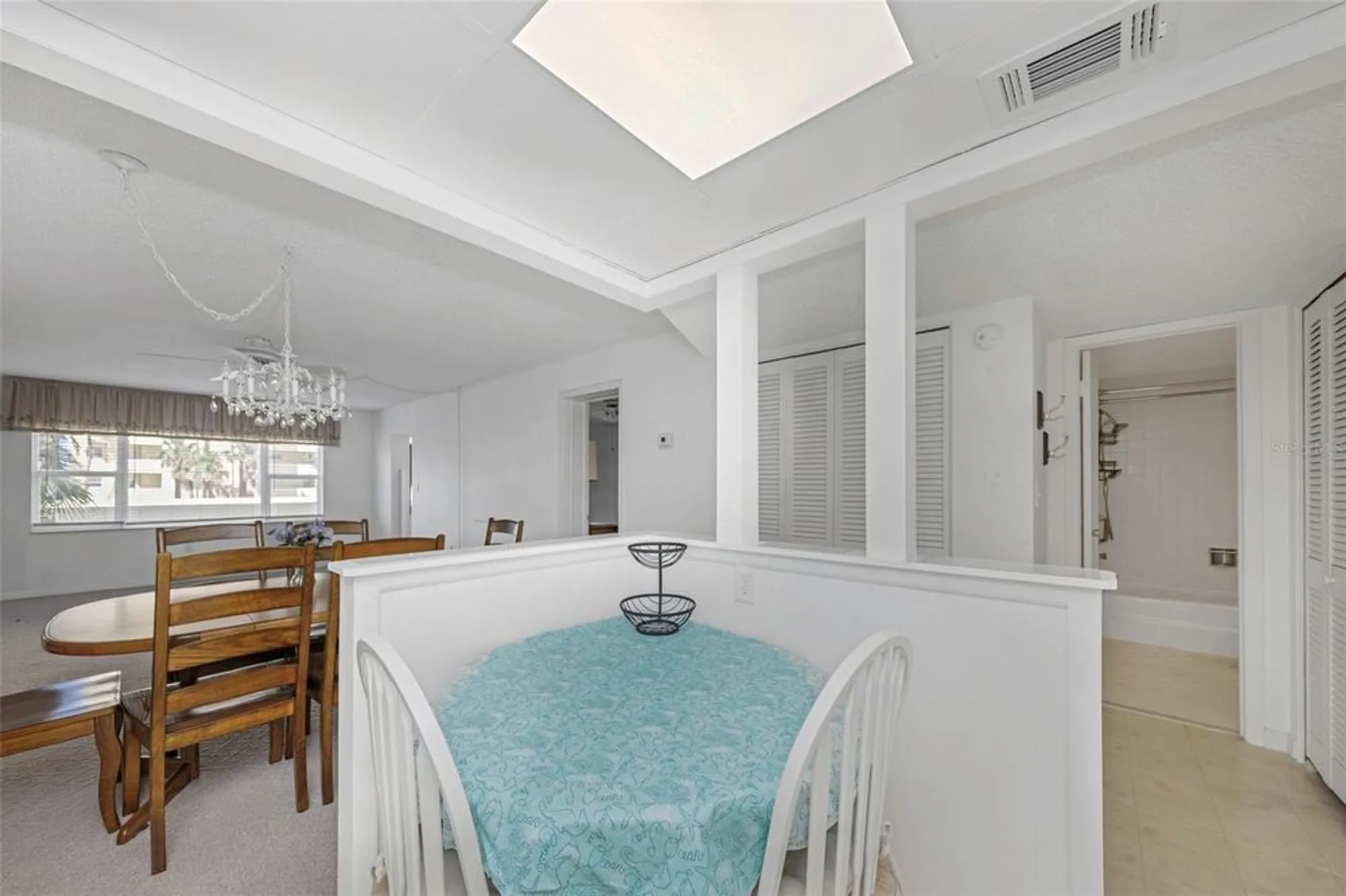 Property Slideshow image 5 of 95 | 4550 cove cir apt 207, St Petersburg, FL, 33708