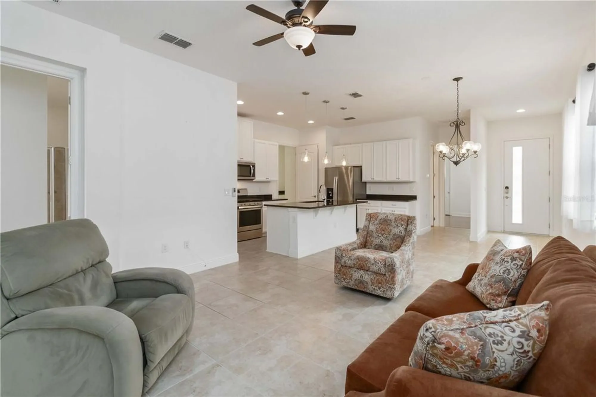Property Slideshow image 19 of 67 | 2476 datura loop, Saint Cloud, FL, 34772
