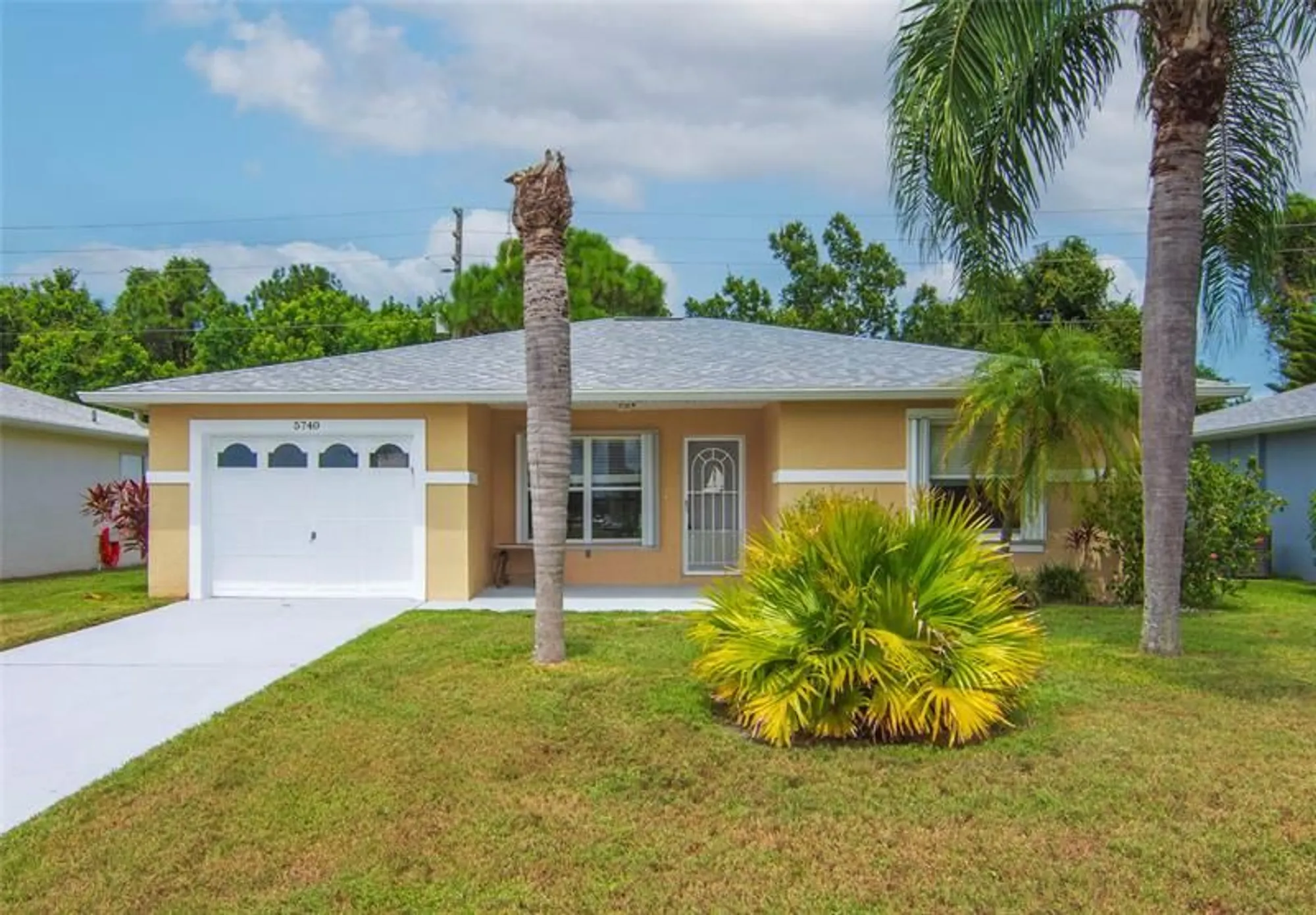 Property Slideshow image 4 of 56 | 5740 travelers way, Fort Pierce, FL, 34982