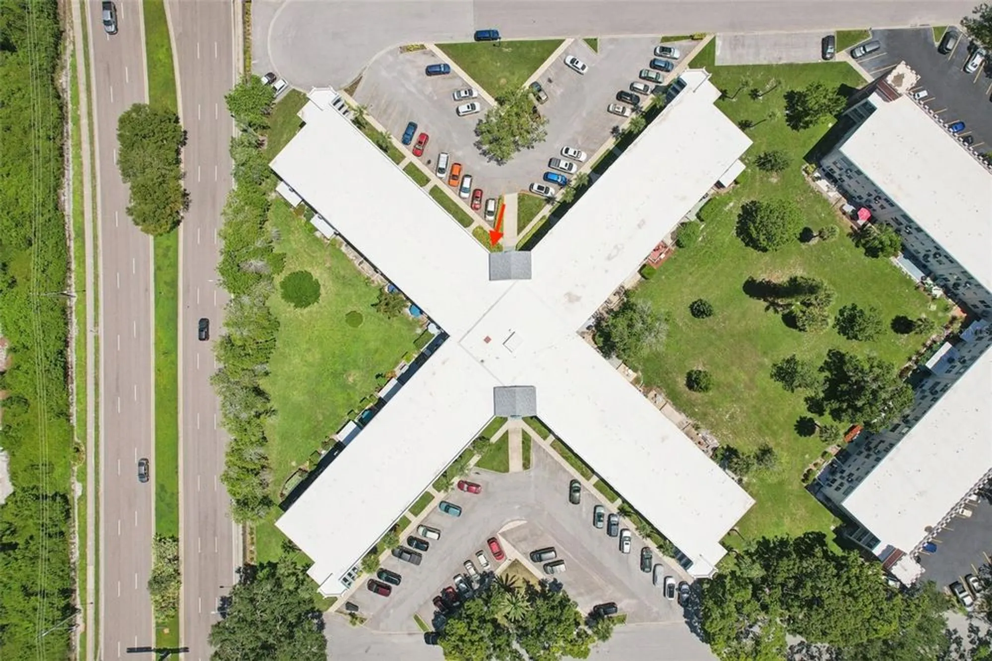 Property Slideshow image 34 of 49 | 2370 jamaican st apt 44, Clearwater, FL, 33763