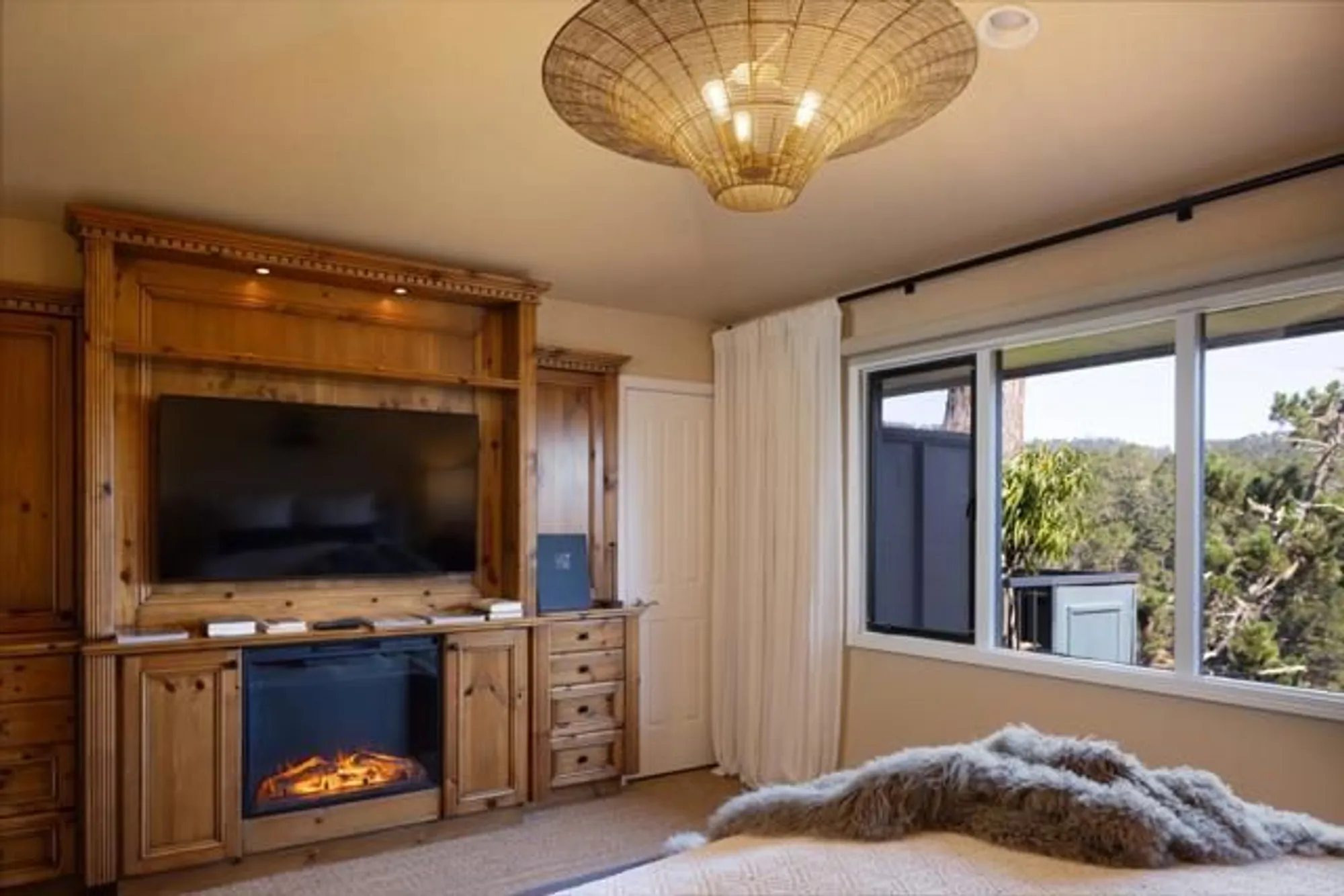 Property Slideshow image 13 of 37 | 261 del mesa carmel, Carmel, CA, 93923