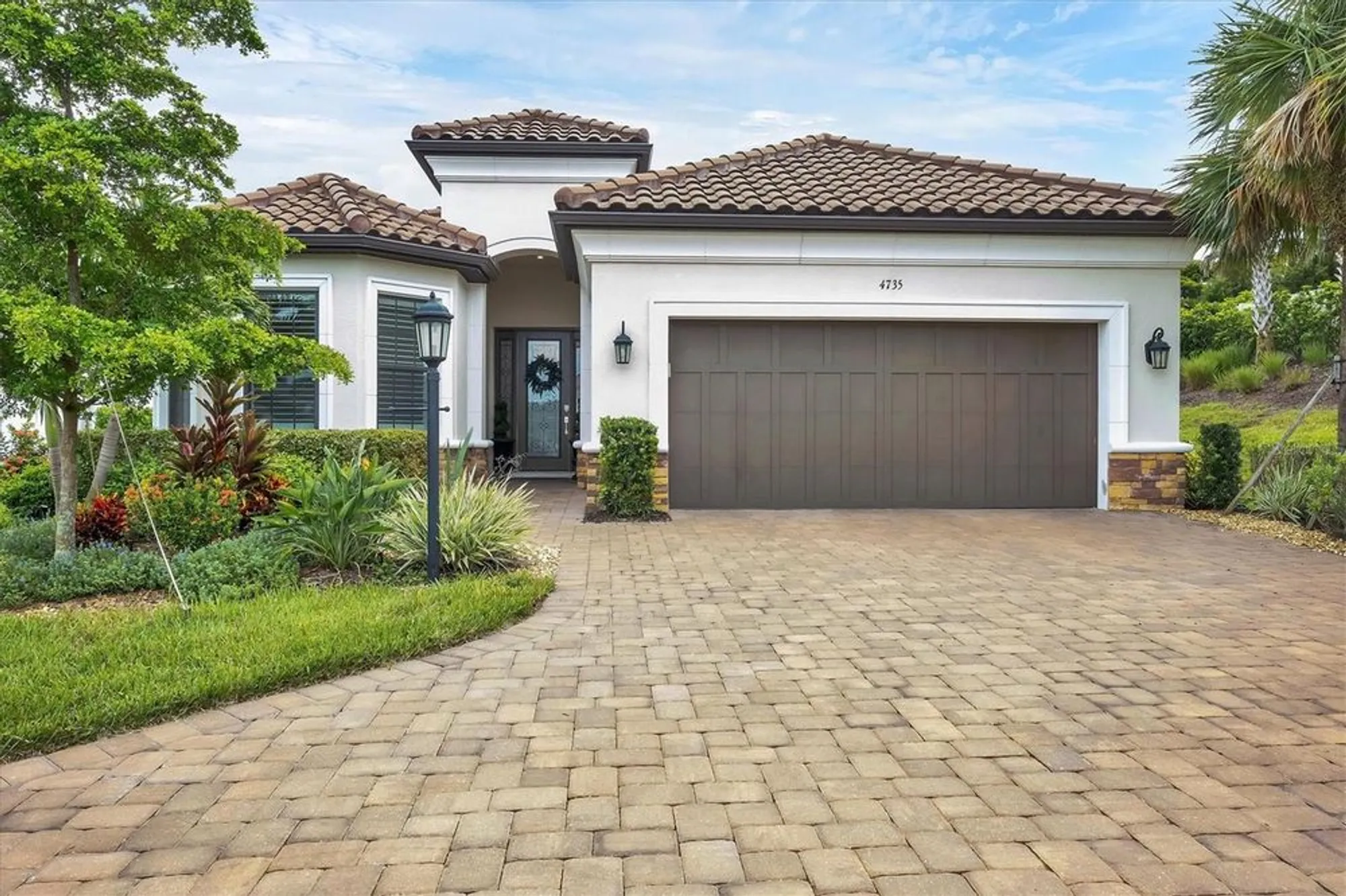 Property Slideshow image 42 of 100 | 4735 cassio ct, Bradenton, FL, 34211
