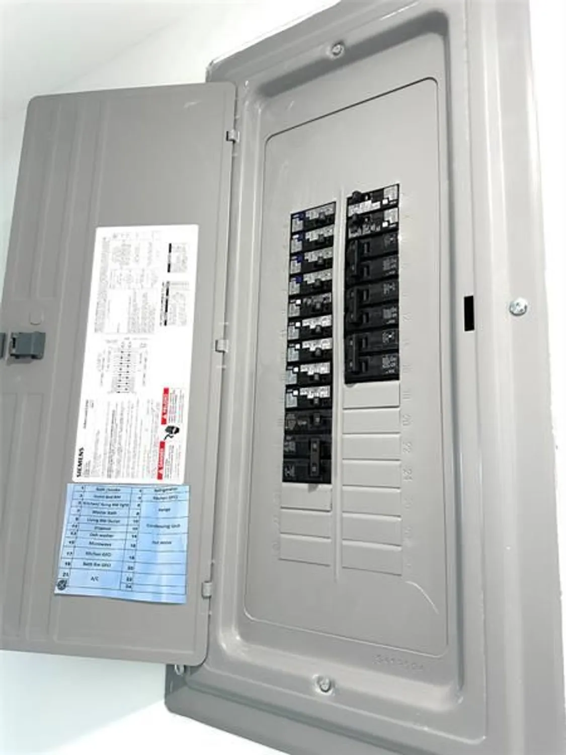 Property Slideshow image 6 of 34 | 2300 ne 1st ln apt 201, Boynton Beach, FL, 33435