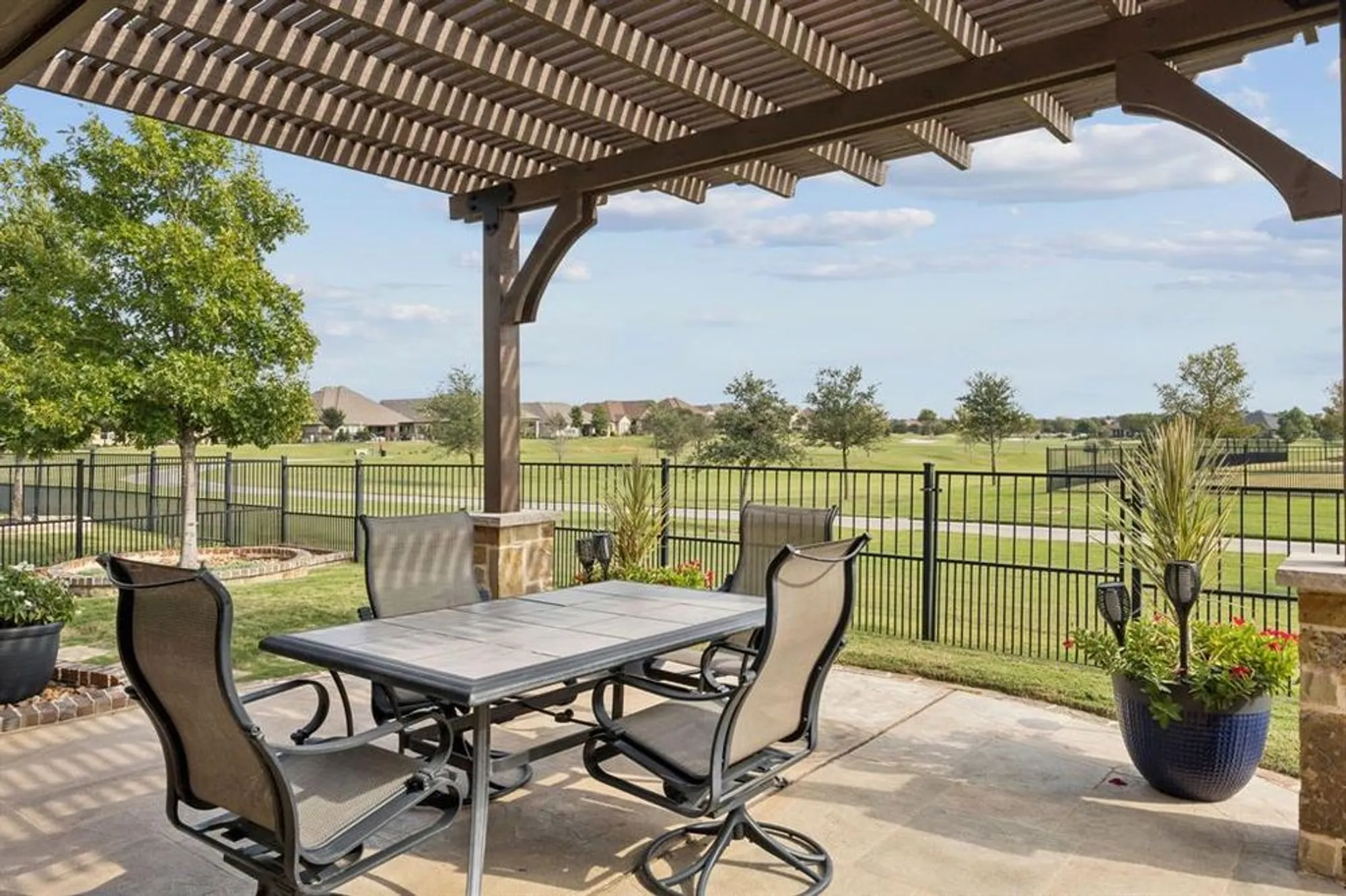 Property Slideshow image 29 of 38 | 12225 grosbeak dr, Denton, TX, 76207