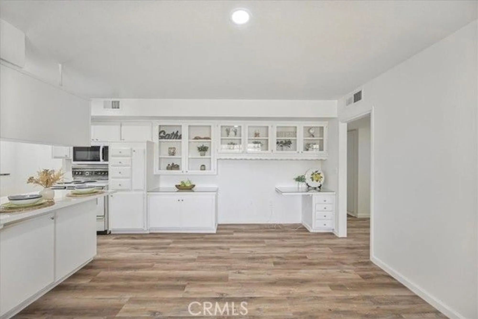 Property Slideshow image 11 of 27 | 28258 w worcester rd, Menifee, CA, 92586