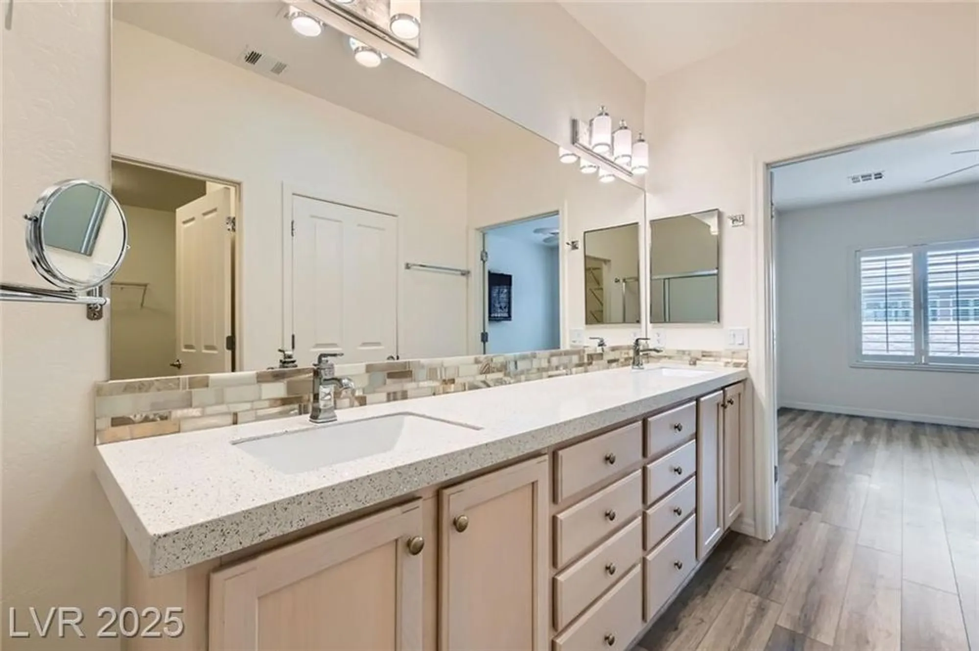 Property Slideshow image 18 of 33 | 3220 flinthead dr, North Las Vegas, NV, 89084