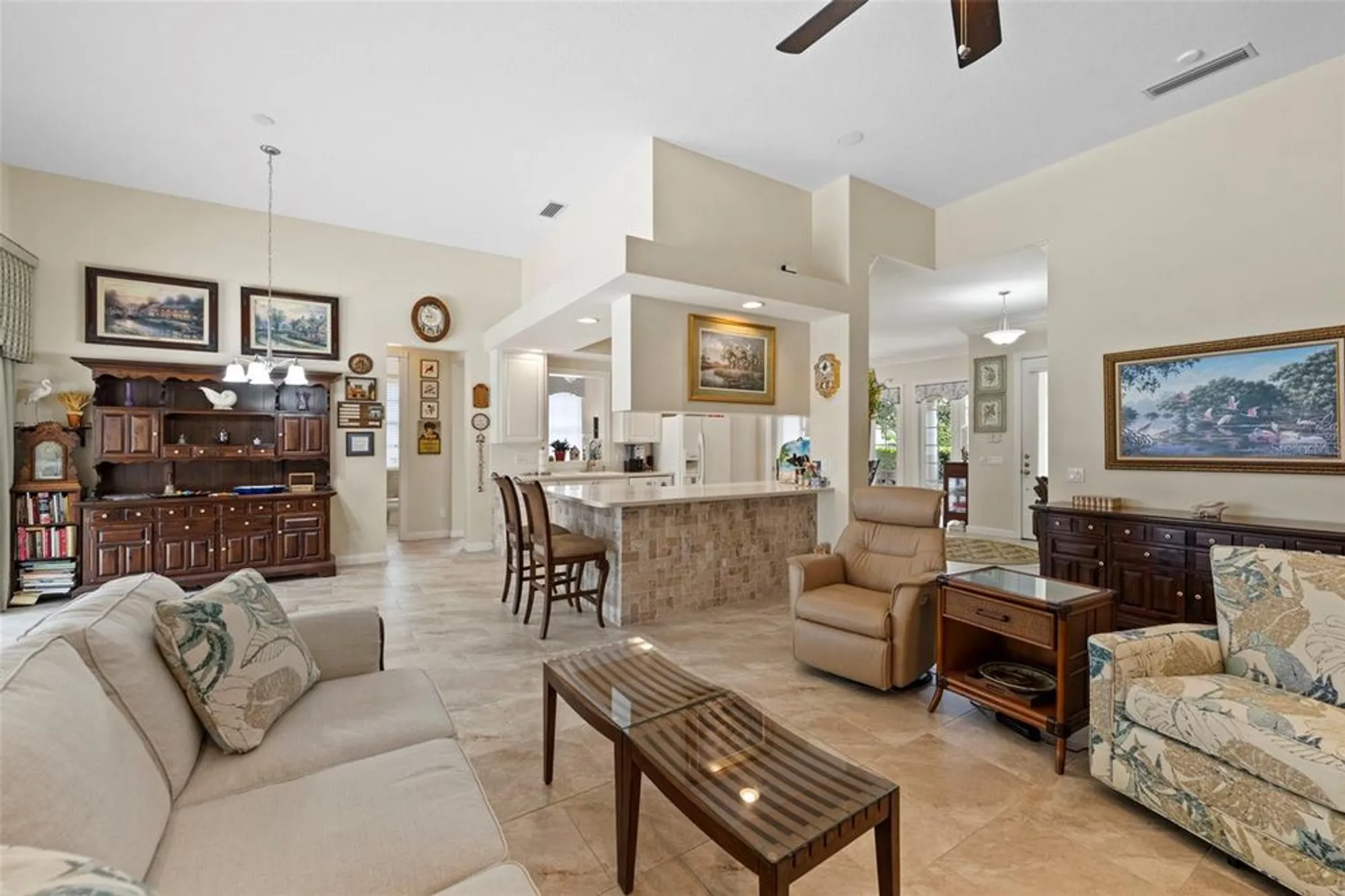 Property Slideshow image 4 of 62 | 5791 girona pl, Sarasota, FL, 34238