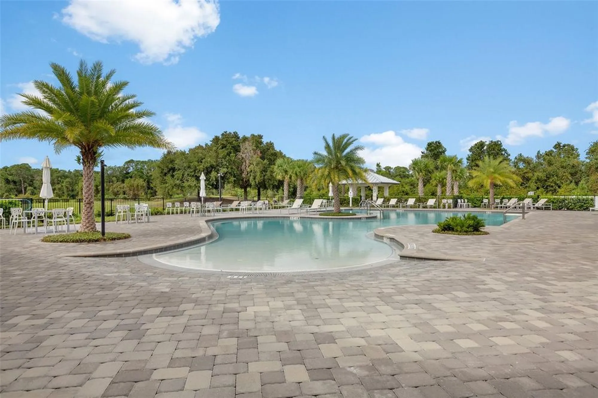 Property Slideshow image 2 of 40 | 7529 castlewood ct, Harmony, FL, 34773