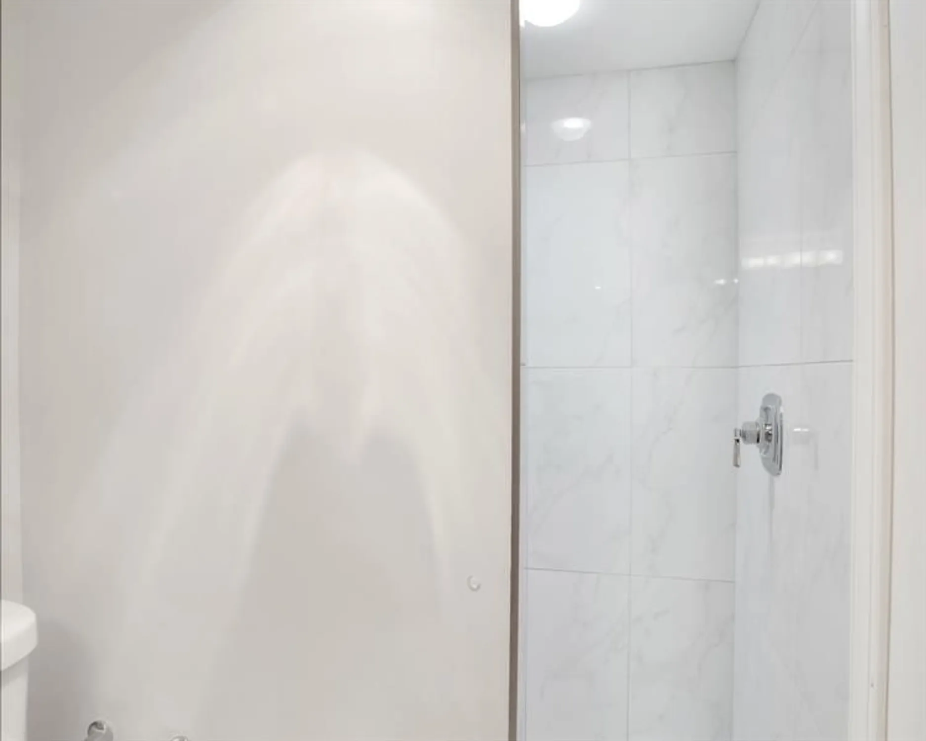 Property Slideshow image 17 of 21 | 4751 nw 21st st apt 604, Lauderhill, FL, 33313