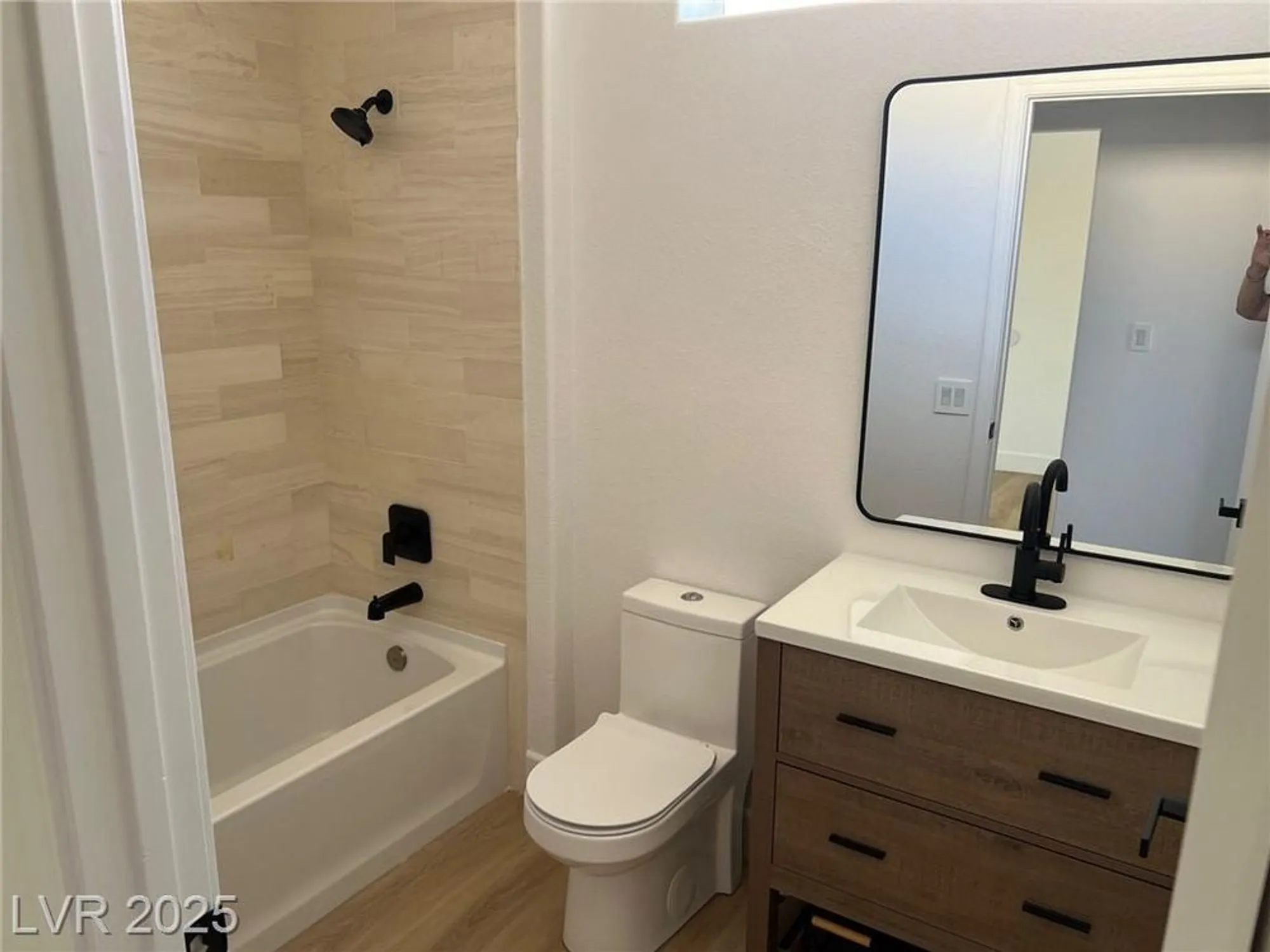 Property Slideshow image 6 of 21 | 10012 bundella dr, Las Vegas, NV, 89134