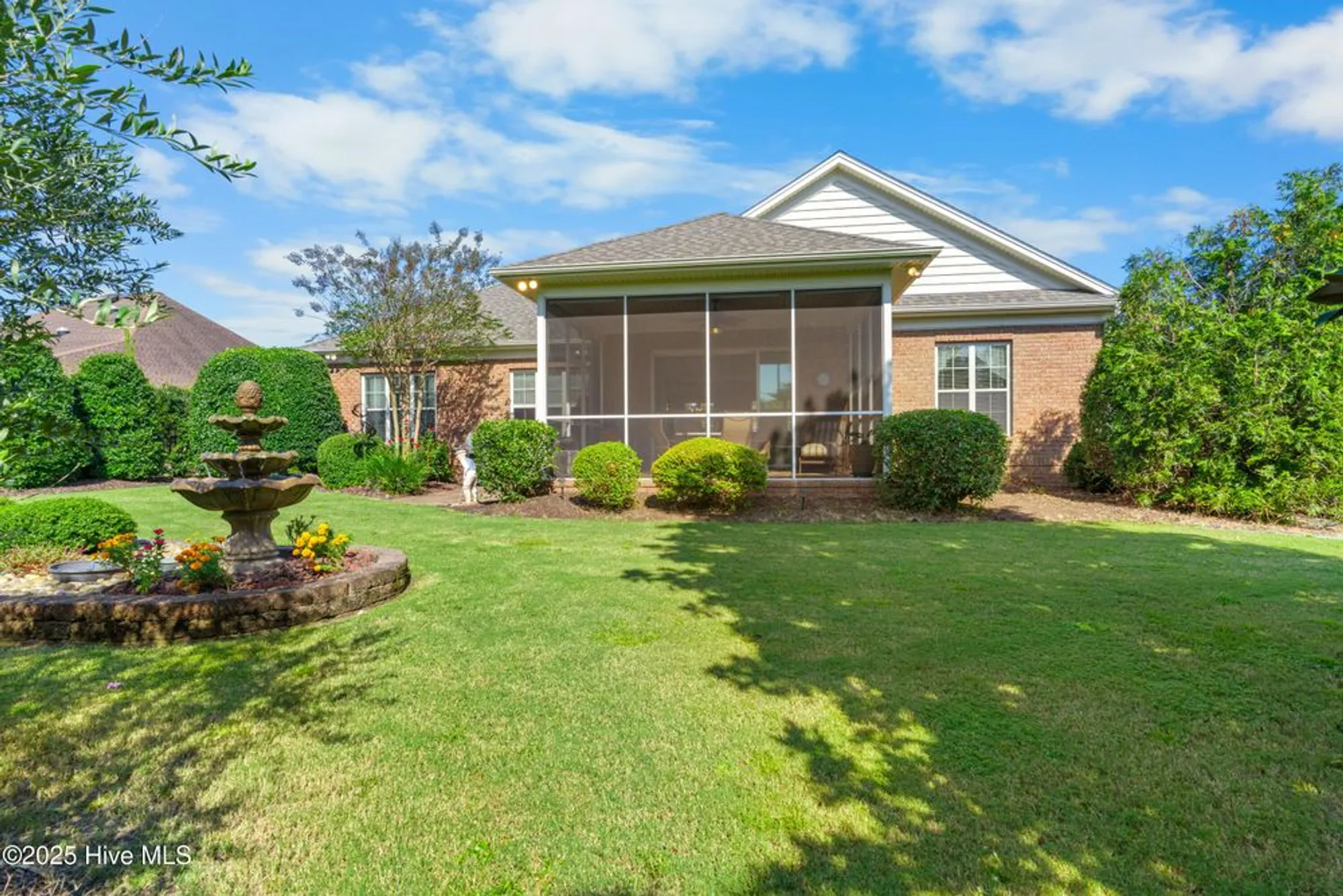 Property Slideshow image 20 of 86 | 2289 compass pointe south wynd, Leland, NC, 28451