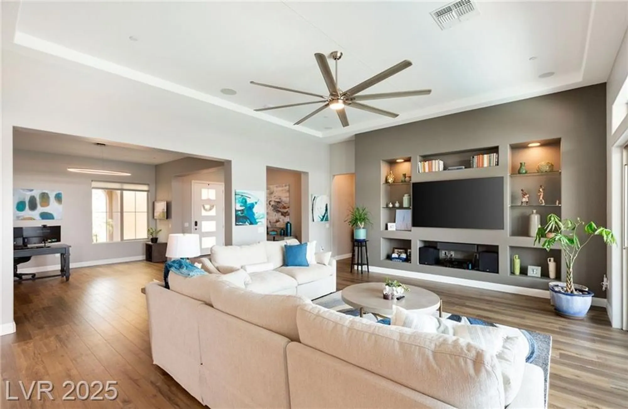 Property Slideshow image 14 of 70 | 160 stone mesa ct, Henderson, NV, 89011