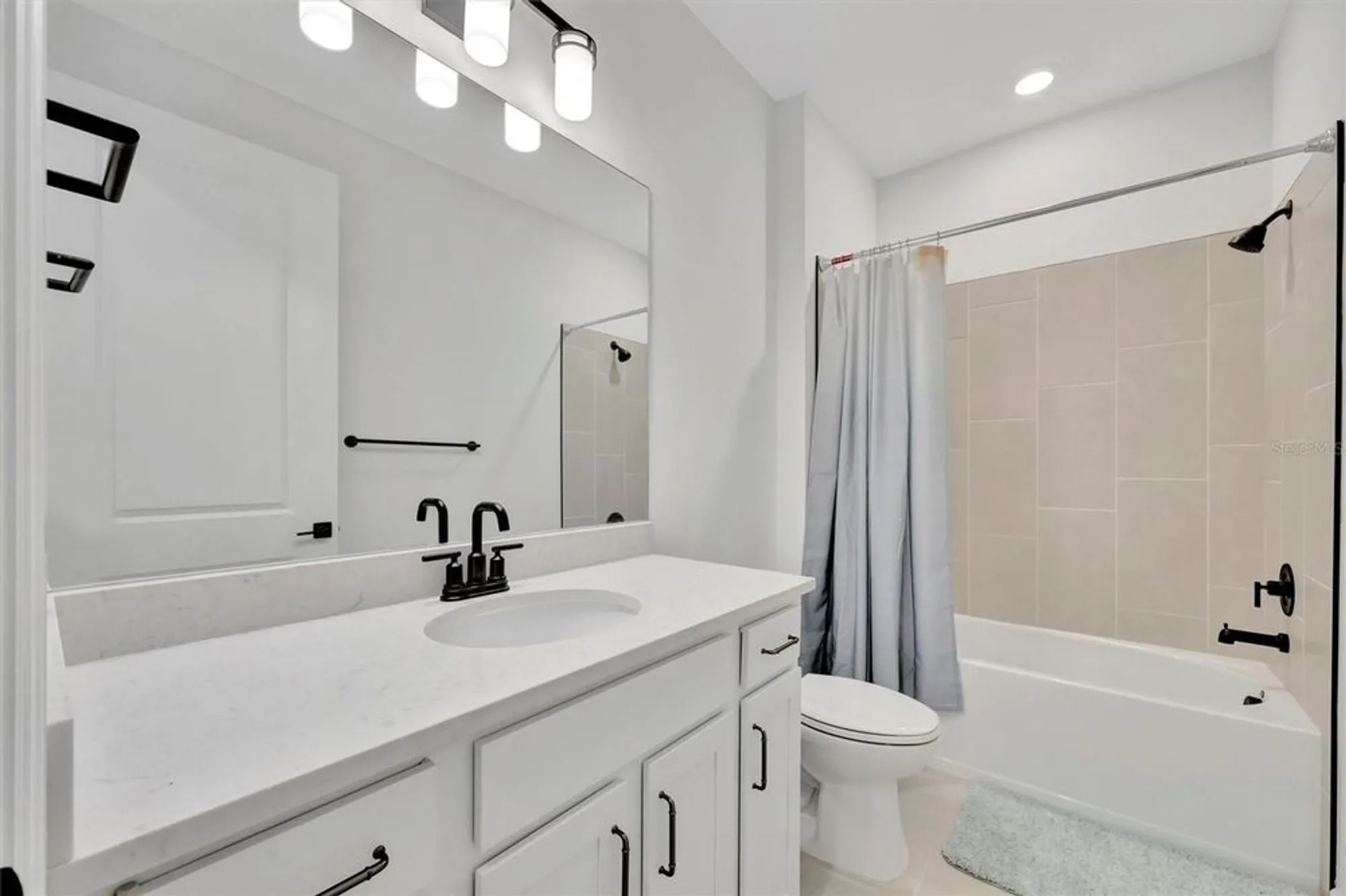 Property Slideshow image 37 of 75 | 10367 abaco falls dr, Englewood, FL, 34223