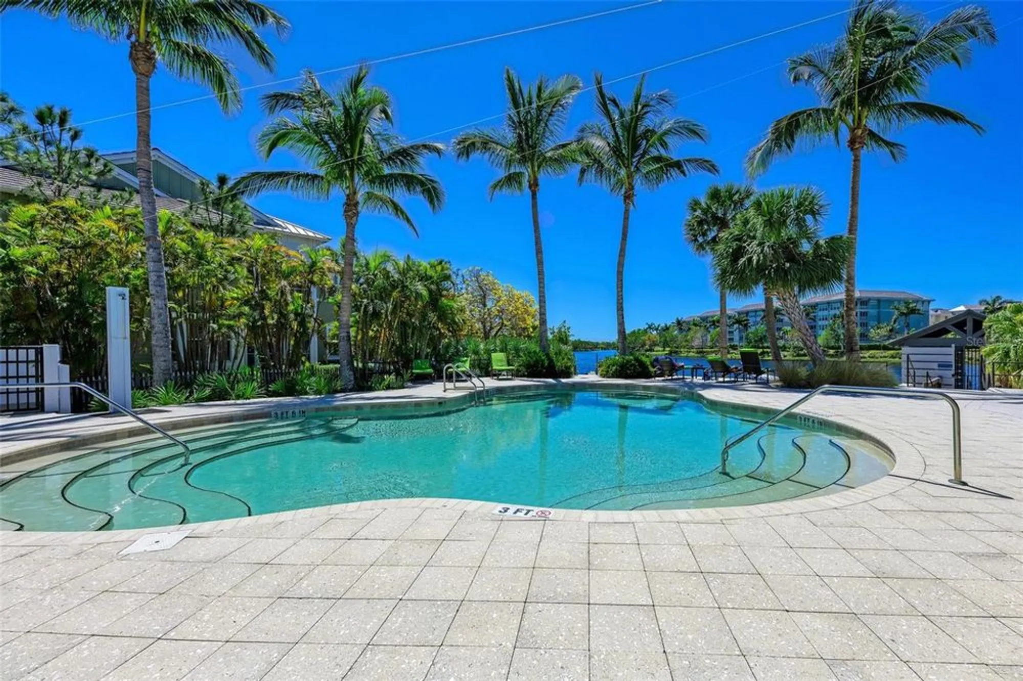 Property Slideshow image 62 of 72 | 391 aruba cir 303, Bradenton, FL, 34209