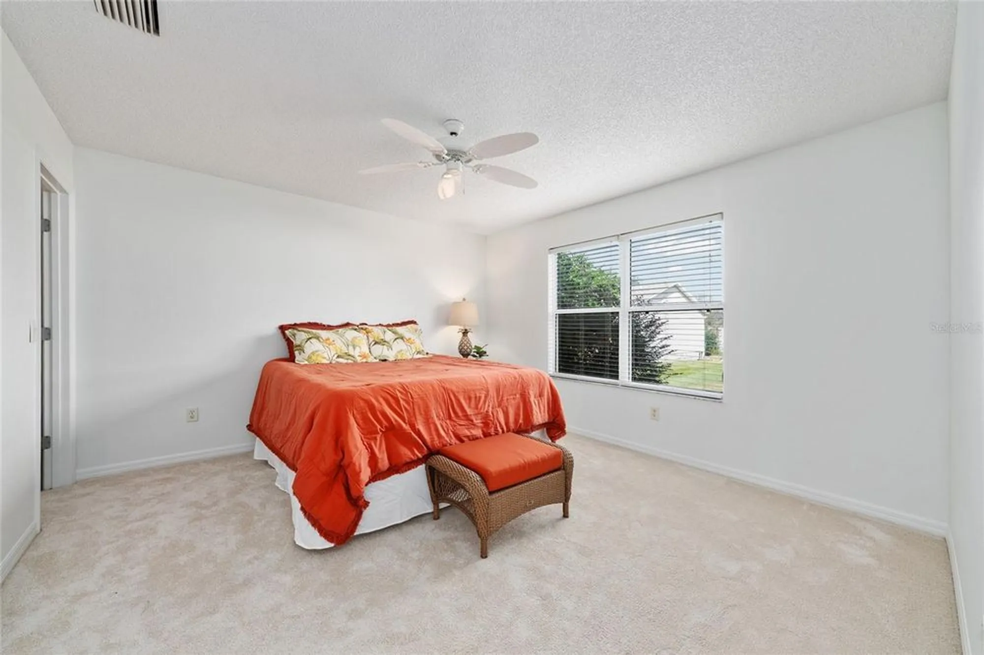 Property Slideshow image 31 of 57 | 8065 se 175th columbia pl, The Villages, FL, 32162