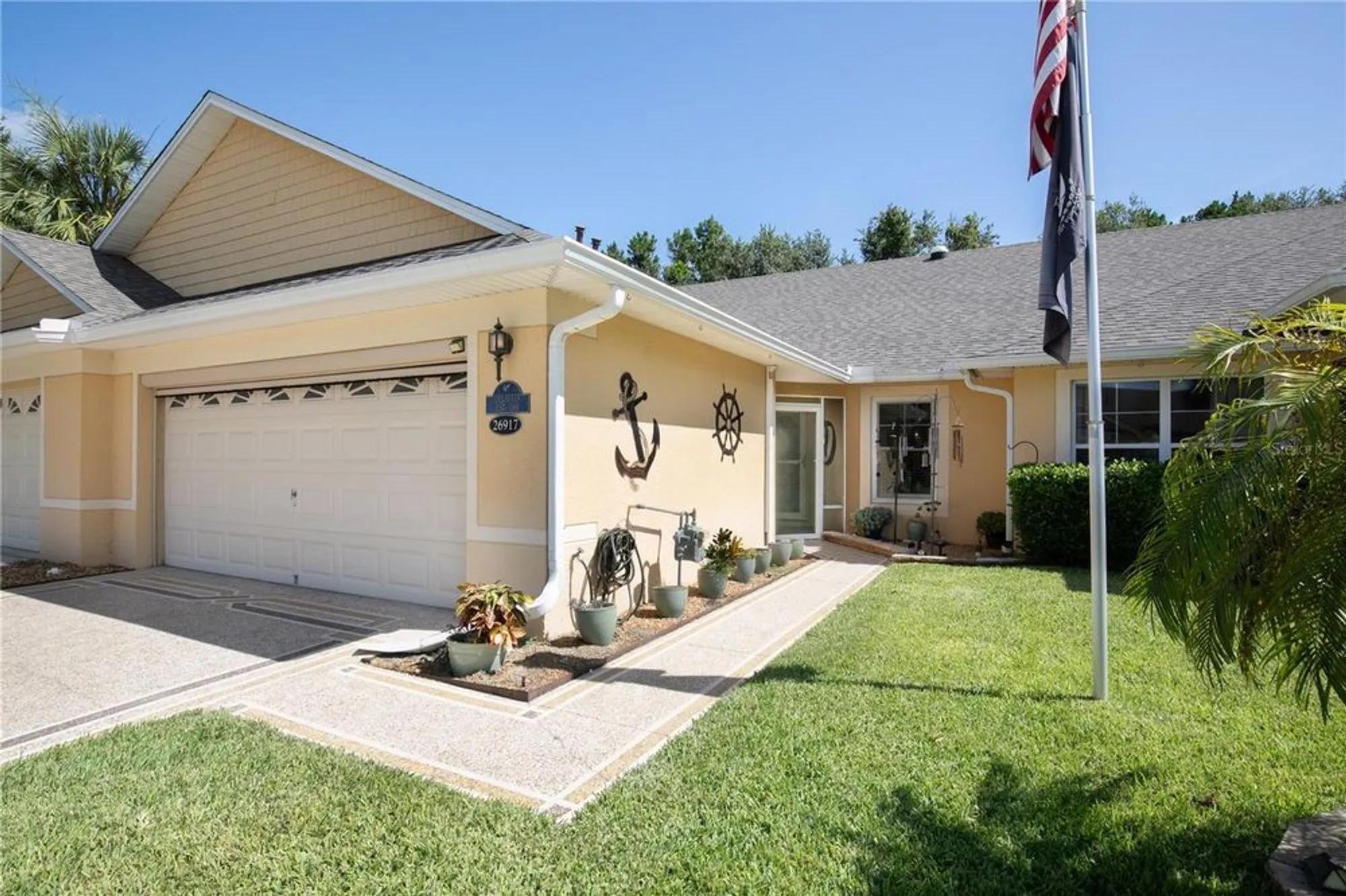 Property Slideshow image 1 of 39 | 26917 white plains way, Leesburg, FL, 34748