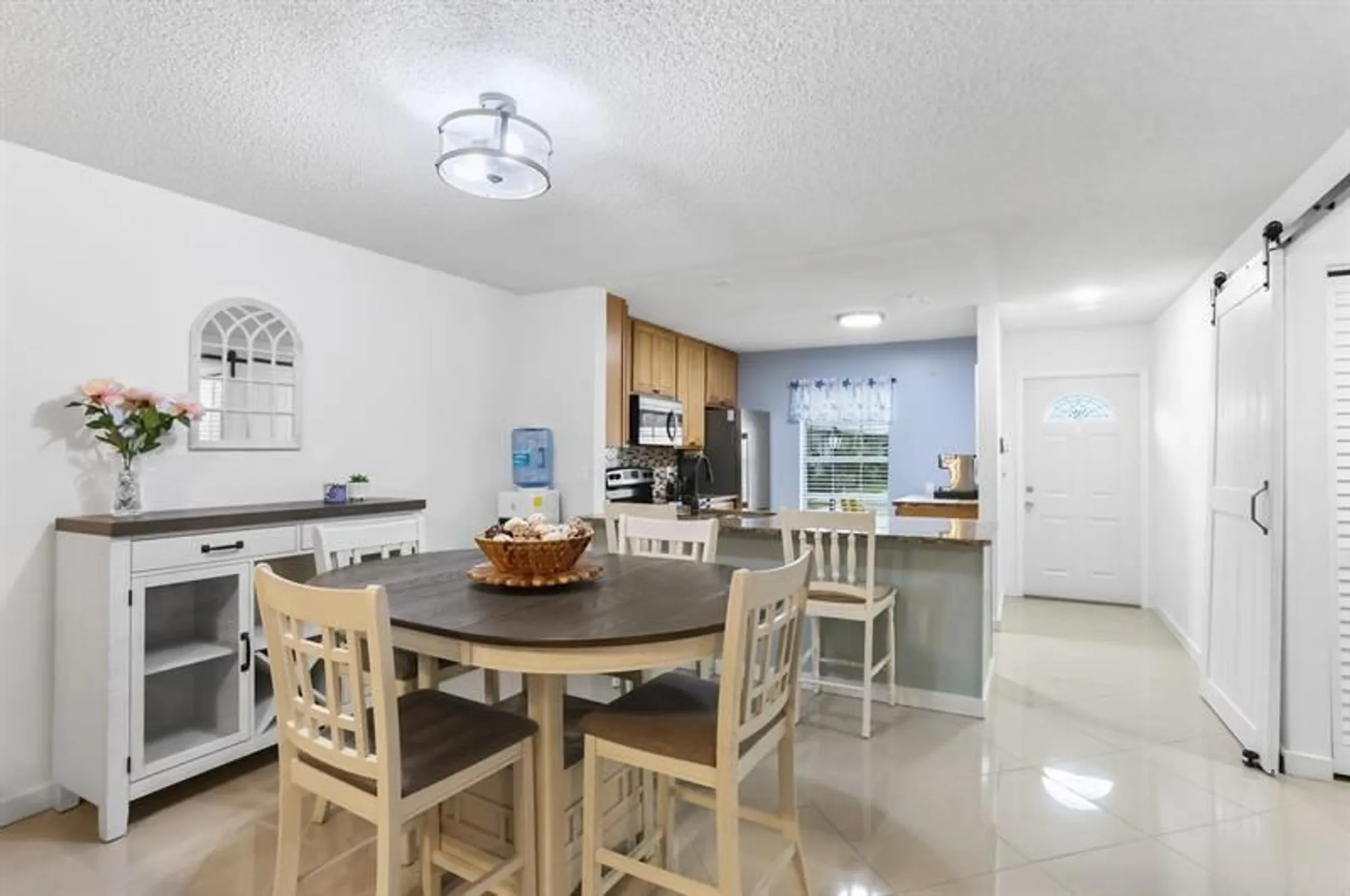 Property Slideshow image 9 of 33 | 395 bennington ln, Lake Worth, FL, 33467