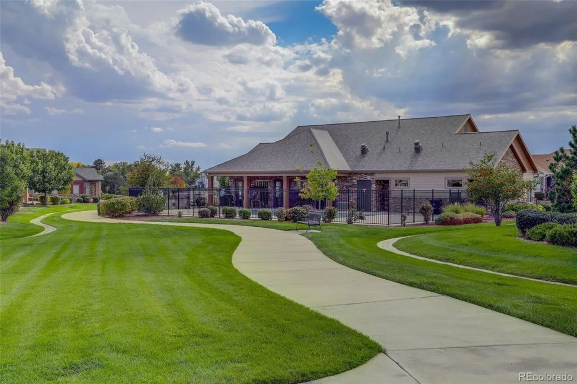 Property Slideshow image 31 of 32 | 12627 madison way, Thornton, CO, 80241