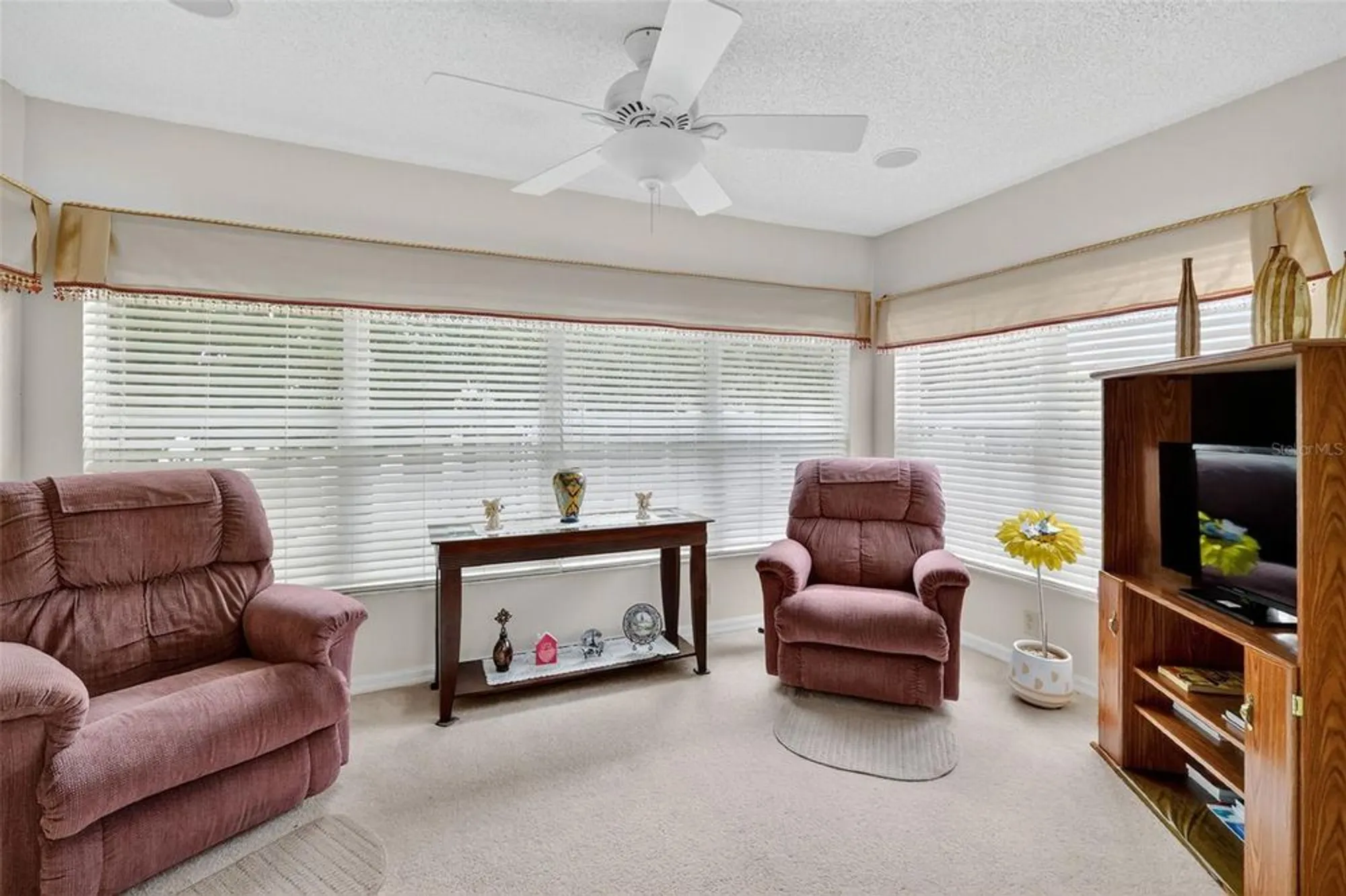 Property Slideshow image 20 of 25 | 2123 heather hill loop, The Villages, FL, 32162