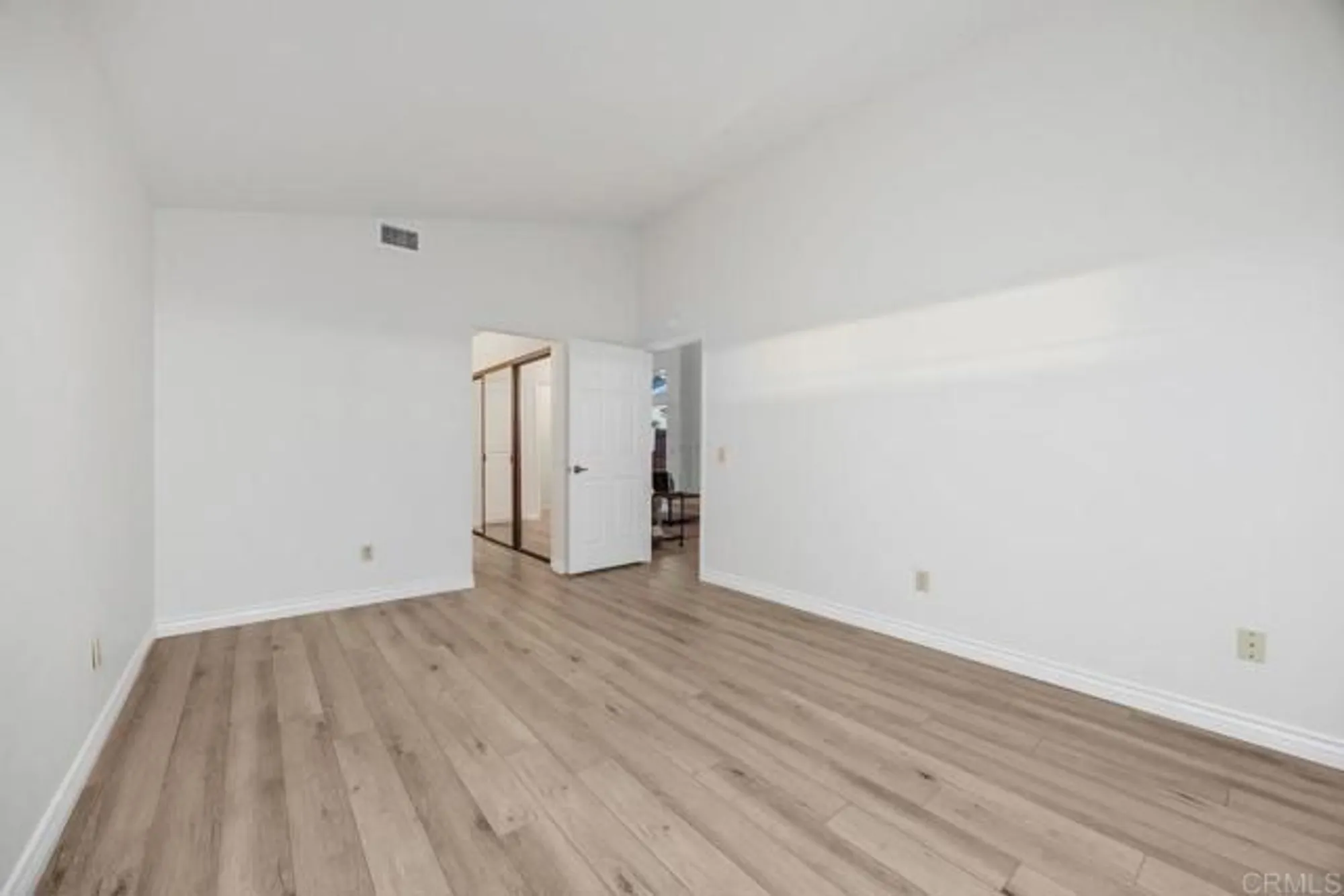 Property Slideshow image 17 of 45 | 7219 linden ter, Carlsbad, CA, 92011