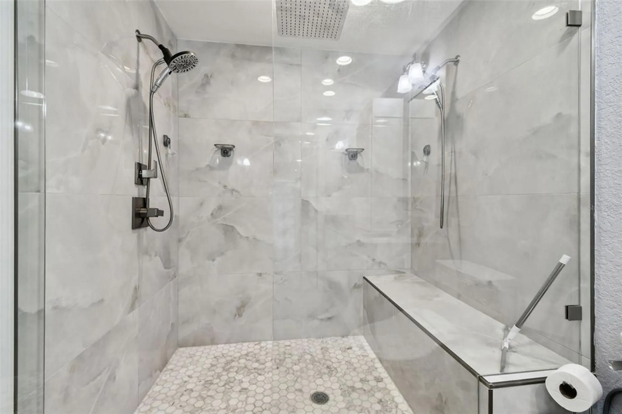 Property Slideshow image 25 of 51 | 334 boca ciega point blvd # 606, St Petersburg, FL, 33708