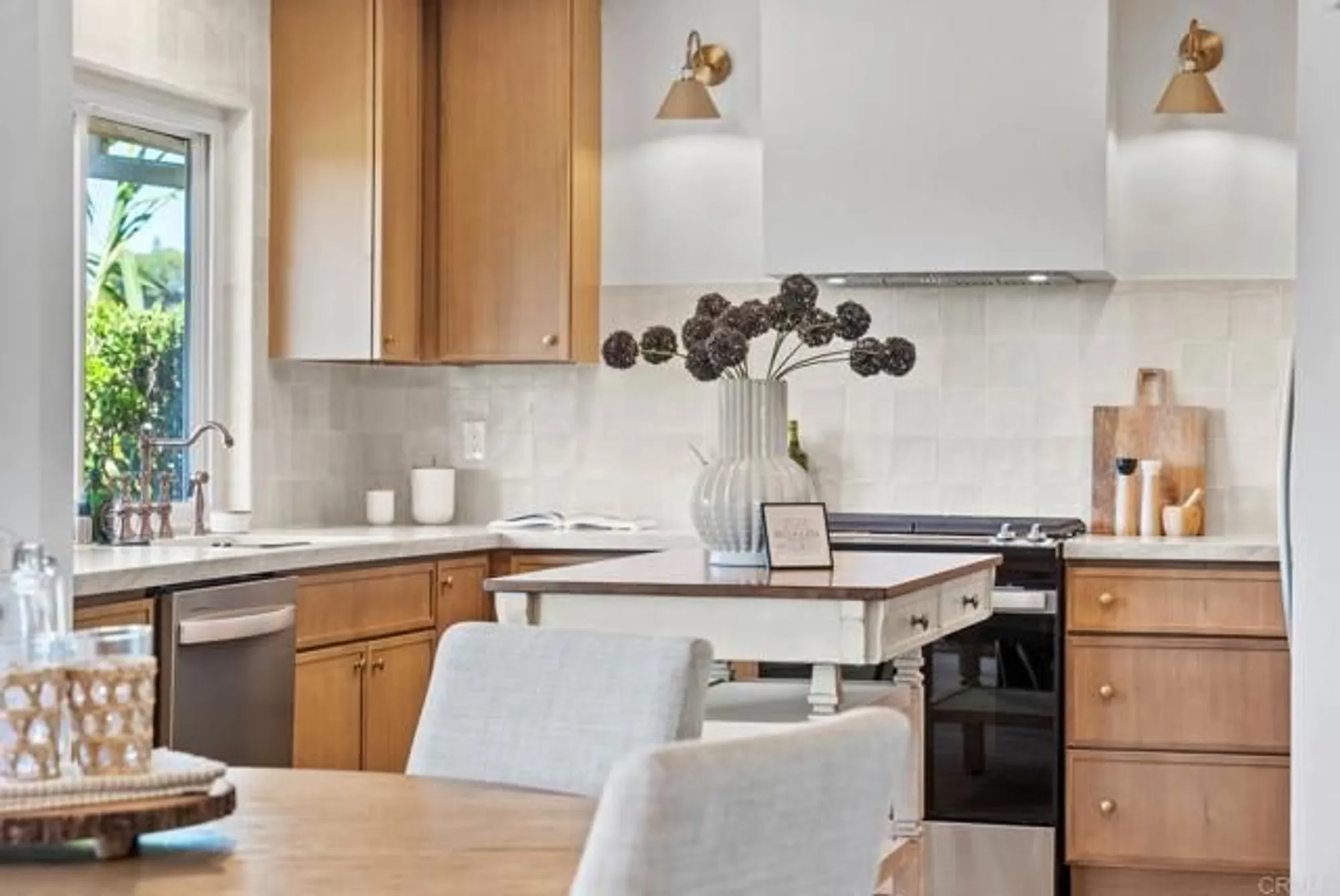 Property Slideshow image 8 of 30 | 17544 plaza otonal, San Diego, CA, 92128