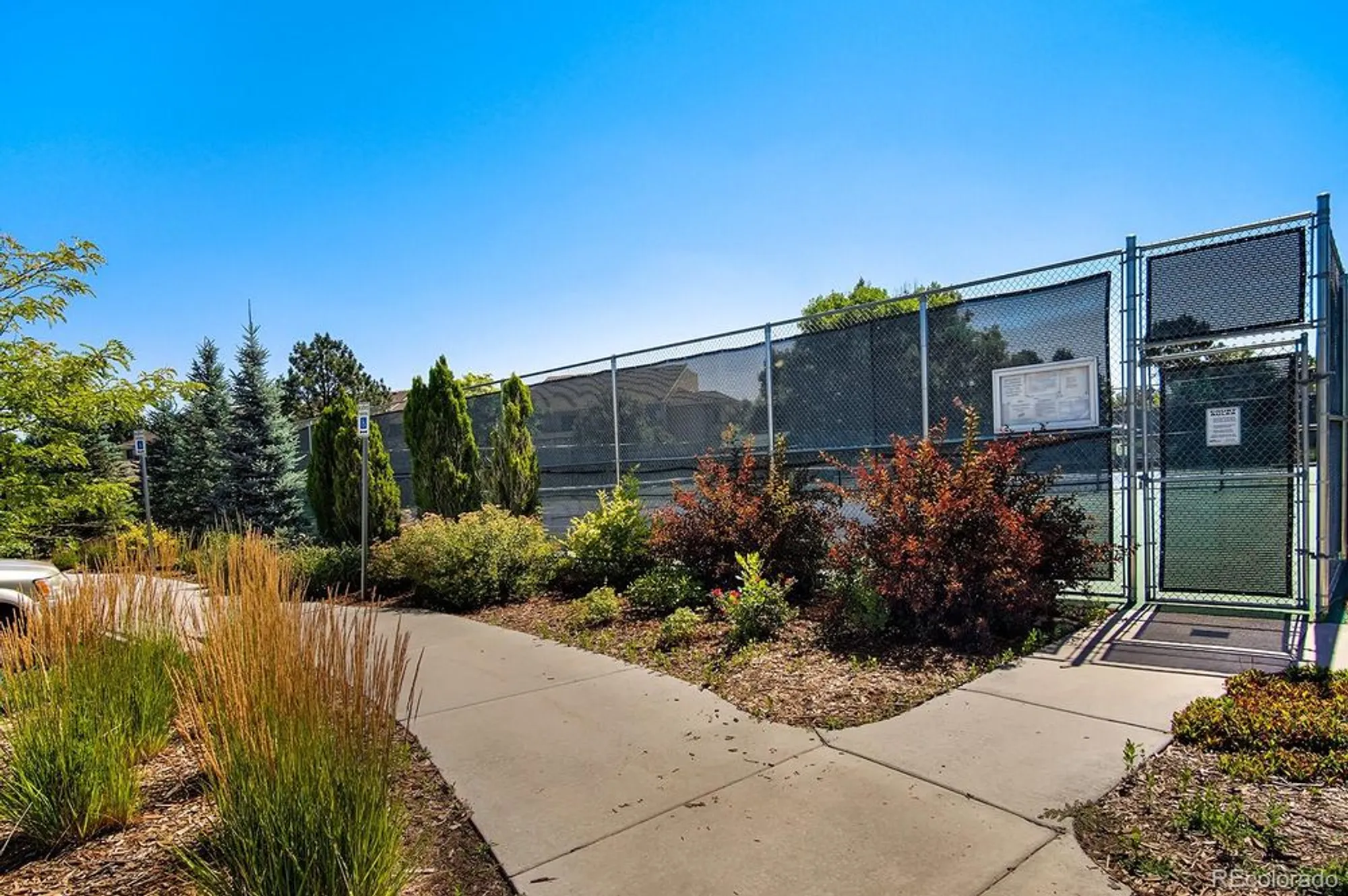 Property Slideshow image 32 of 37 | 13800 e marina dr apt 104, Aurora, CO, 80014