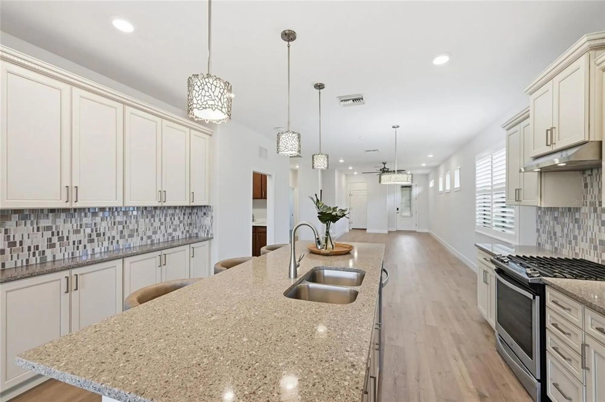 Property Slideshow image 21 of 56 | 17029 hampton falls ter, Bradenton, FL, 34202