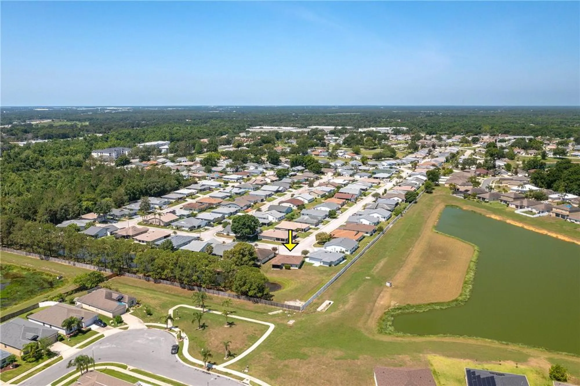 Property Slideshow image 17 of 38 | 3245 prairie dunes cir, Lakeland, FL, 33810